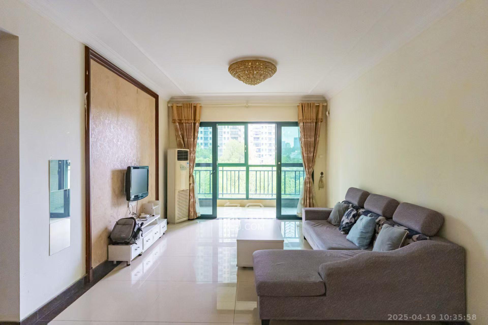 恒大雅苑 3室2厅2卫 2400.0元/月 恒大雅苑 3室2厅2卫 2400.0元/月室内图