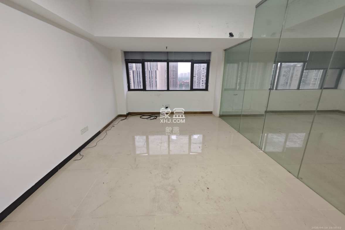 英祥春天  1室1厅1卫    1800.0元/月 英祥春天  1室1厅1卫    1800.0元/月室内图