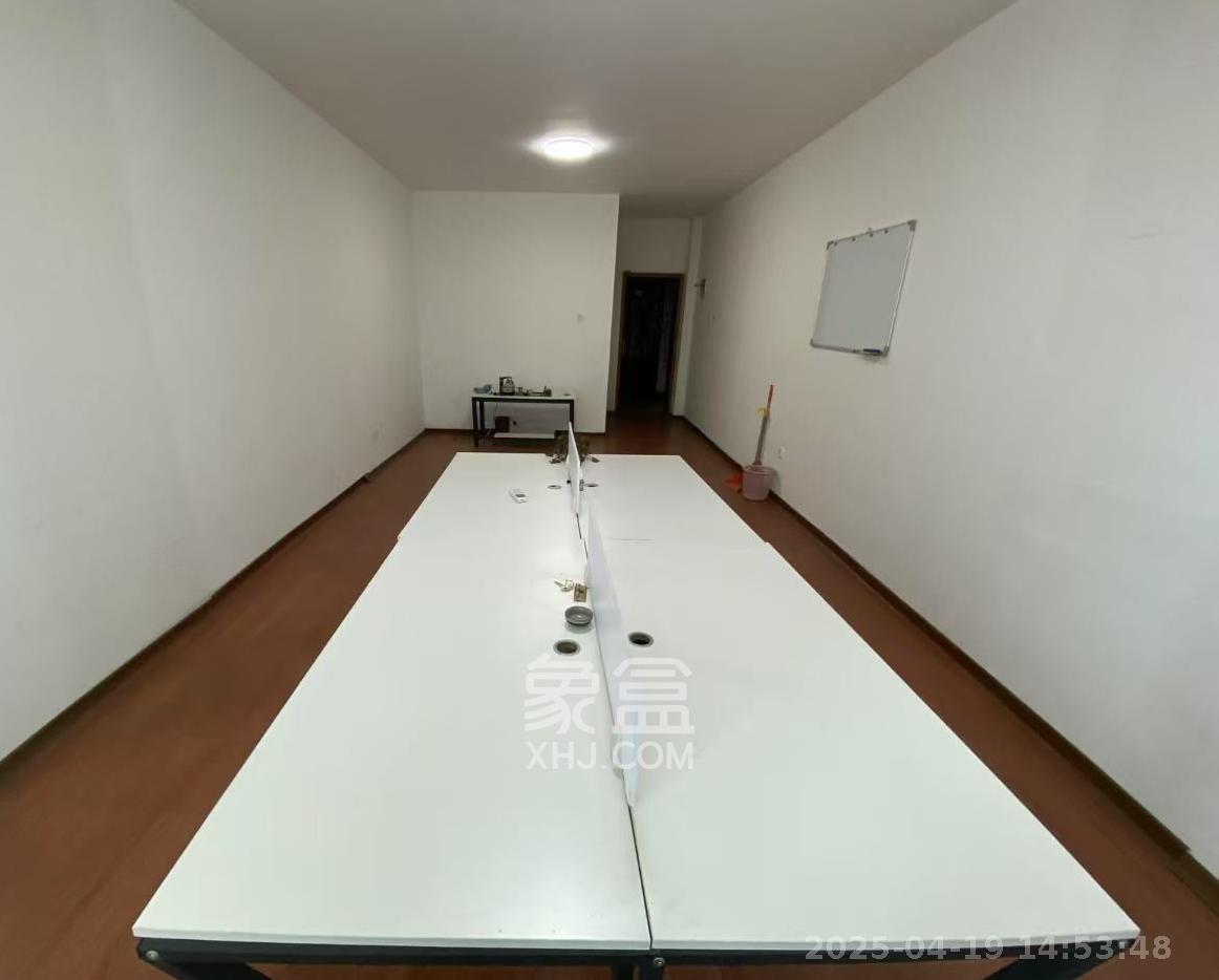 泰禹公馆 1室1厅1卫 1000.0元/月 泰禹公馆 1室1厅1卫 1000.0元/月室内图