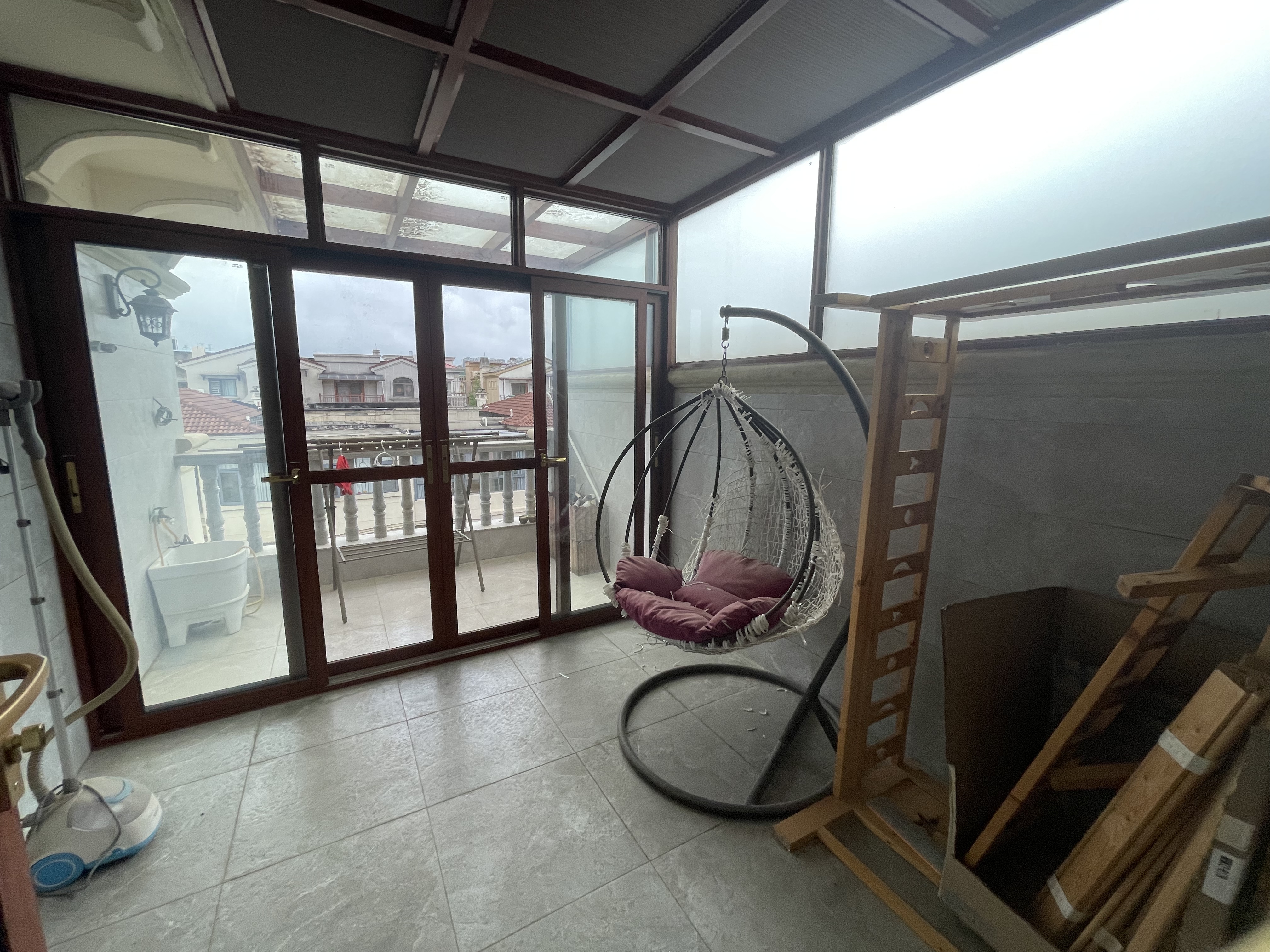 碧桂园 5室2厅3卫 318.0万 碧桂园 5室2厅3卫 318.0万室内图