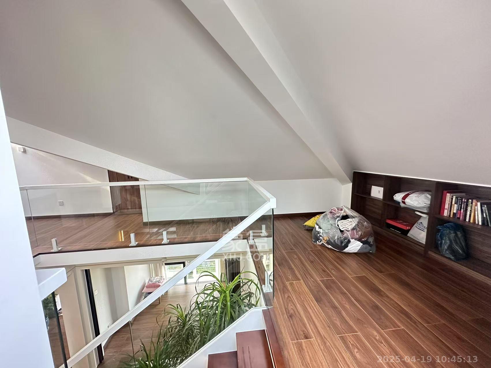 尚御尊城  2室1厅1卫    3000.0元/月 尚御尊城  2室1厅1卫    3000.0元/月室内图