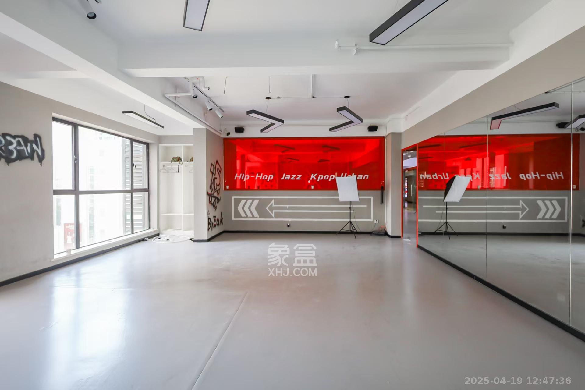 湘腾城市广场 1室1厅1卫 2250.00元/月 湘腾城市广场 1室1厅1卫 2250.00元/月室内图