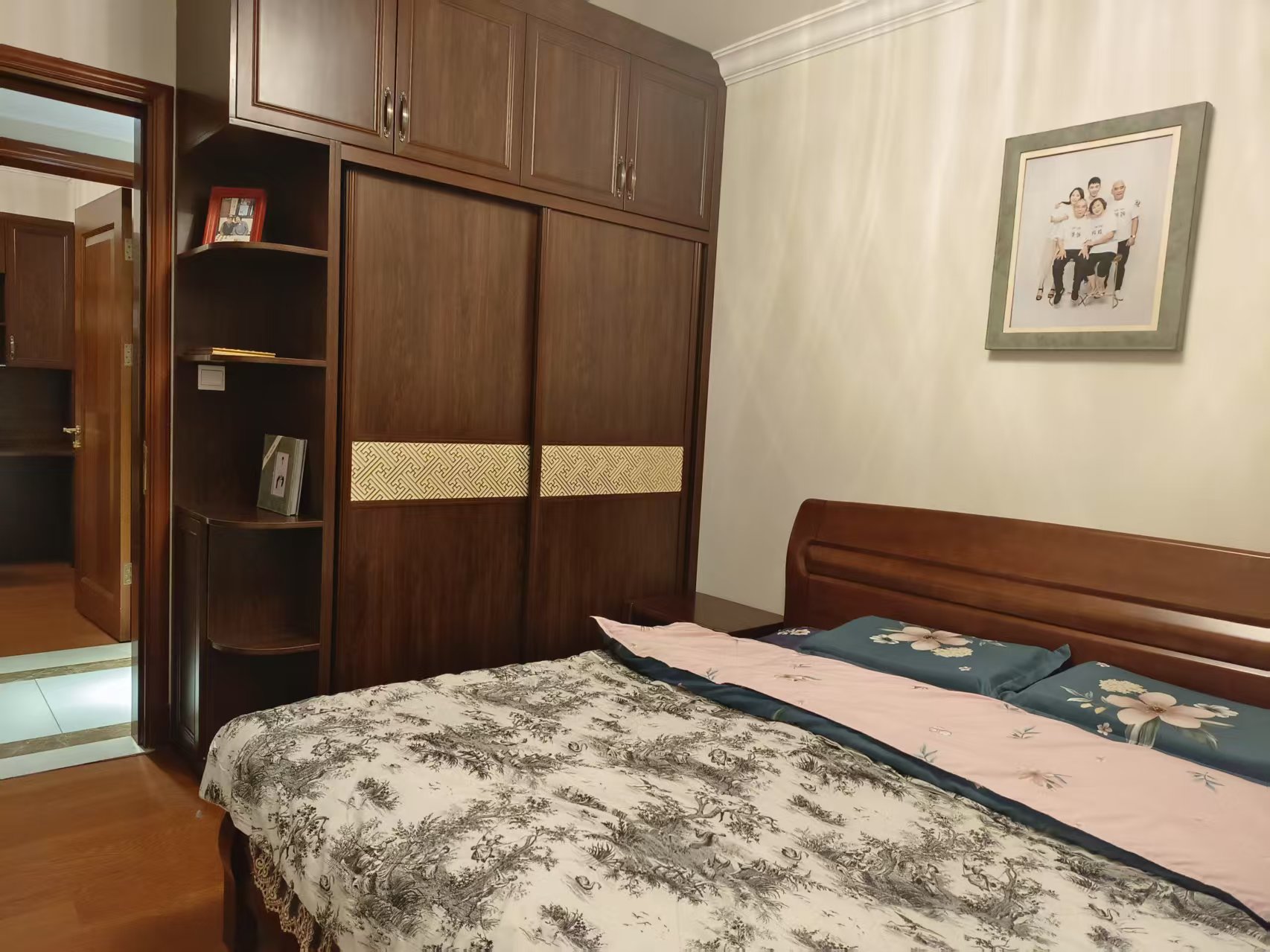 恒大绿洲 3室2厅2卫 2500.0元/月 恒大绿洲 3室2厅2卫 2500.0元/月室内图