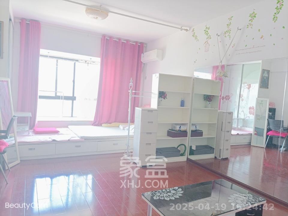 世纪桃花苑  1室0厅1卫    1200.0元/月室内图