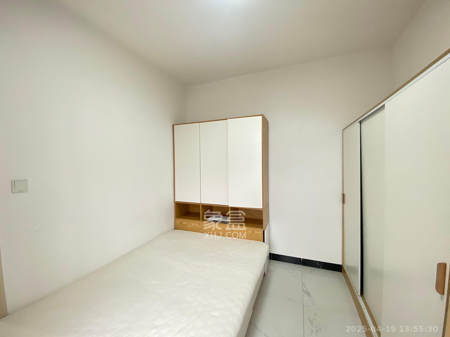 嘉雨兴园  2室1厅1卫   2600.00元/月室内图