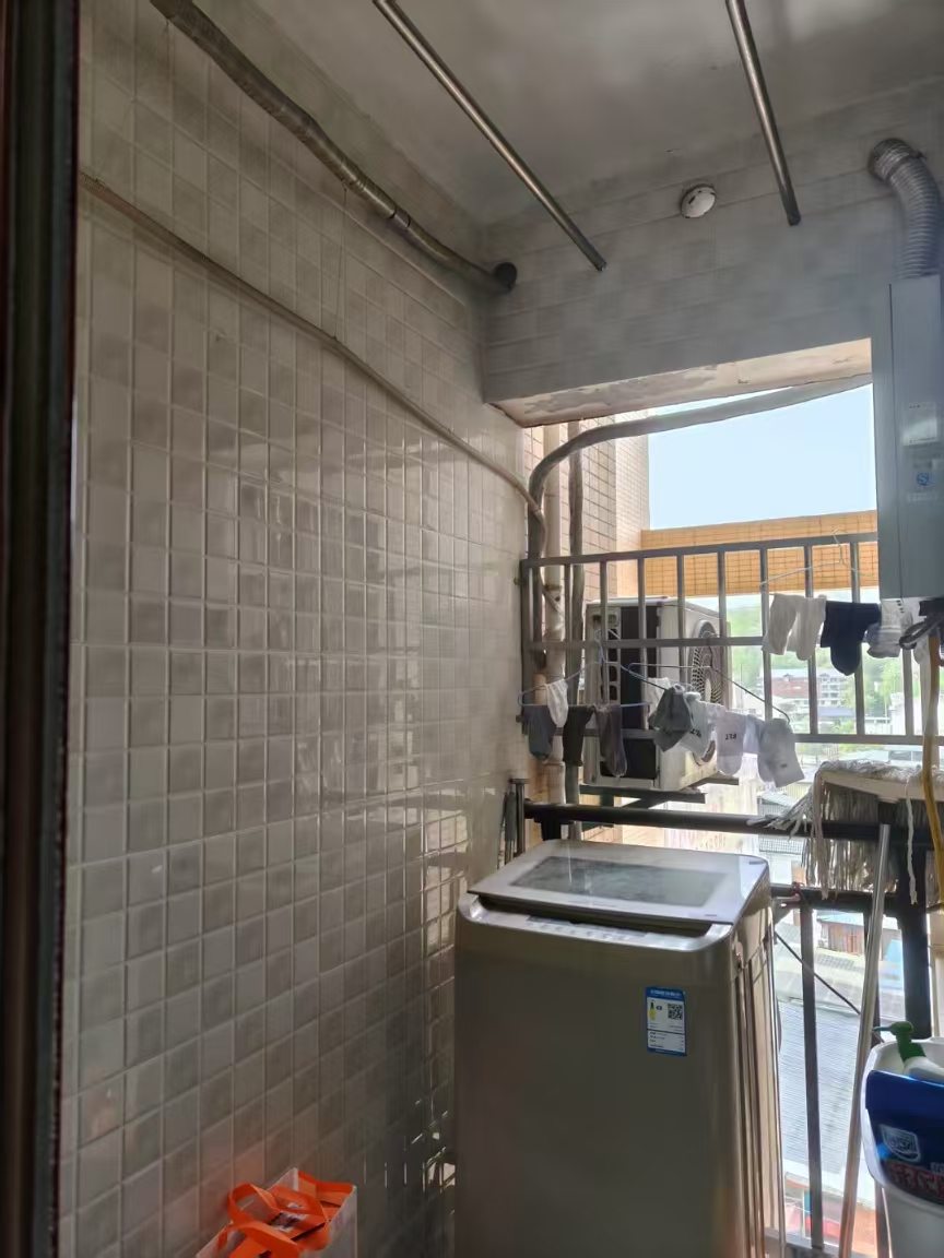 高盛澧园三期 3室2厅1卫 1600.0元/月 高盛澧园三期 3室2厅1卫 1600.0元/月室内图