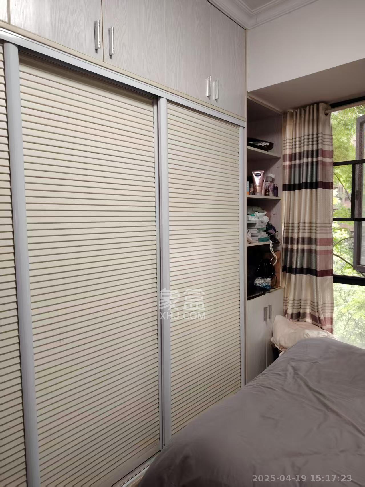中建芙蓉工社  2室1厅1卫   1800.00元/月室内图