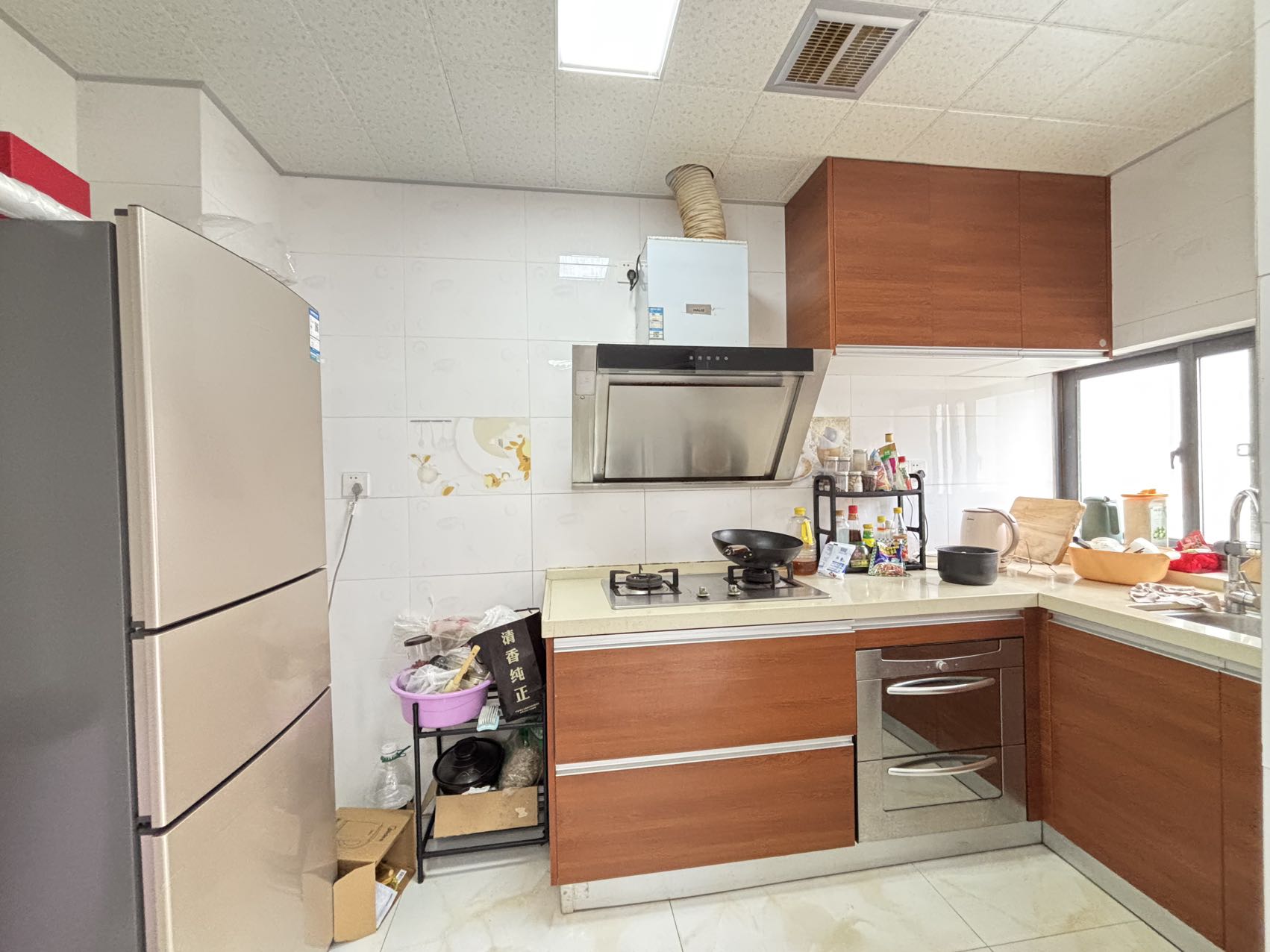 伊泰天骄一期  2室2厅1卫   2100.00元/月室内图