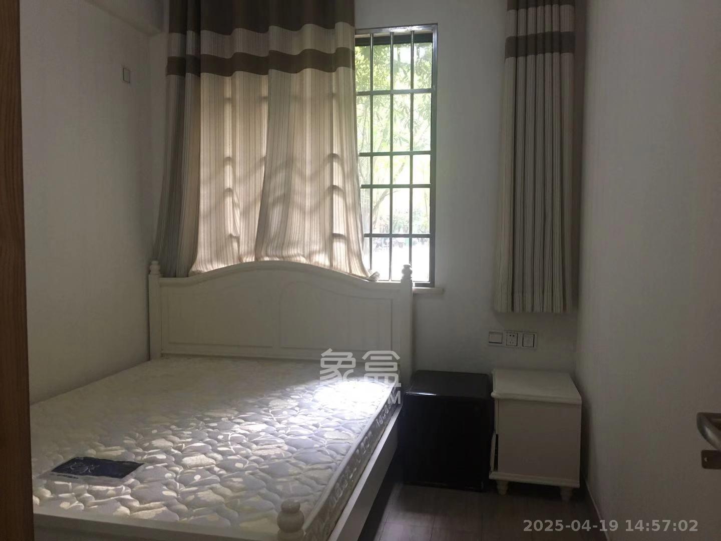 博林金谷 2室2厅1卫 1600.0元/月 博林金谷 2室2厅1卫 1600.0元/月室内图