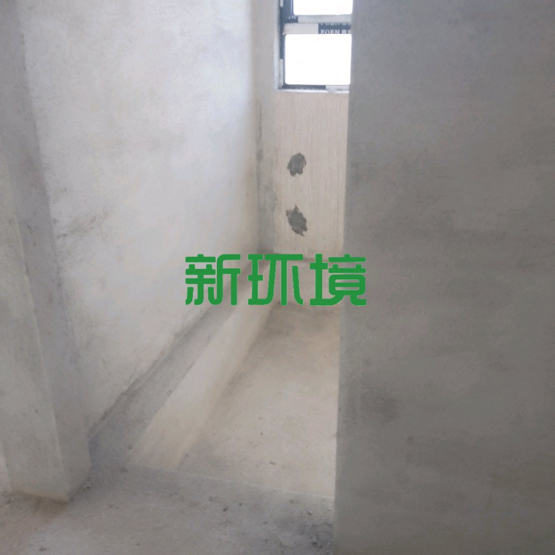 荣盛花语书院  3室2厅2卫   78.00万客厅
