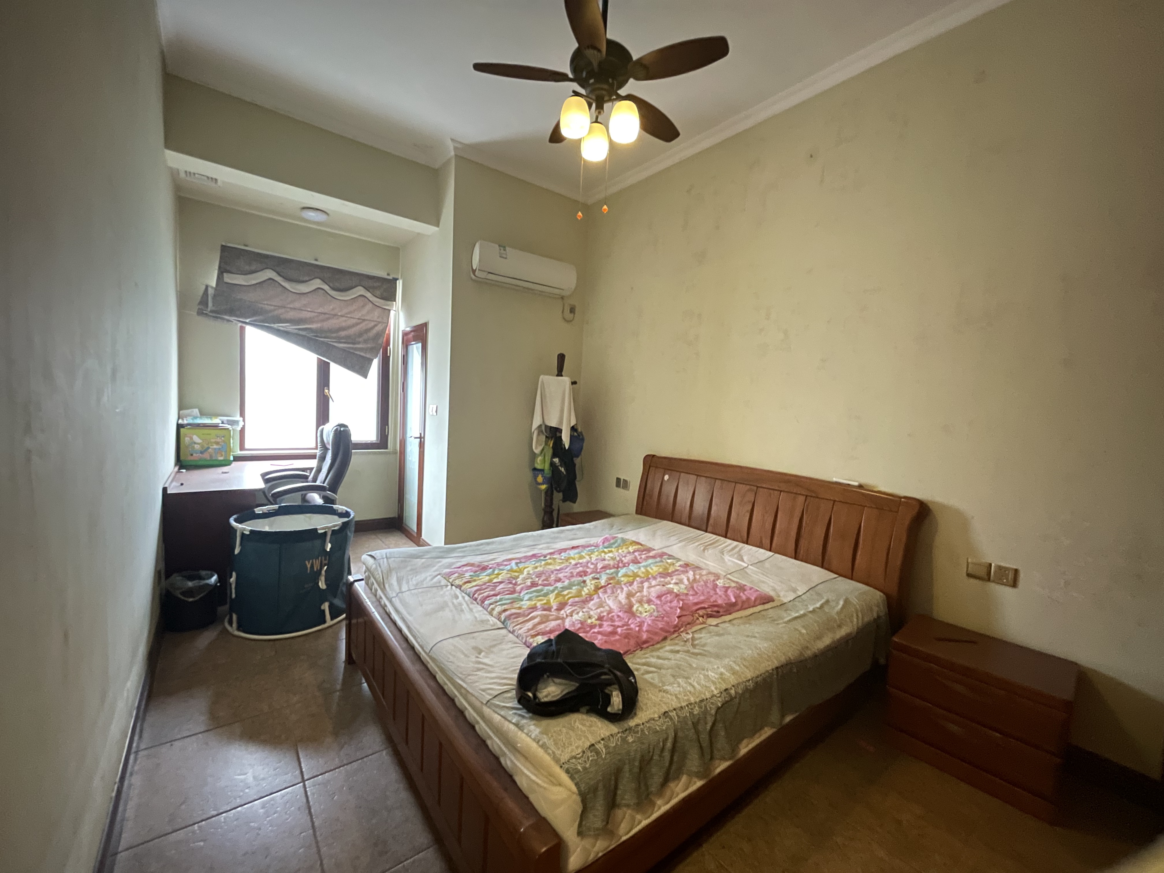 碧桂园 5室2厅3卫 318.0万 碧桂园 5室2厅3卫 318.0万室内图