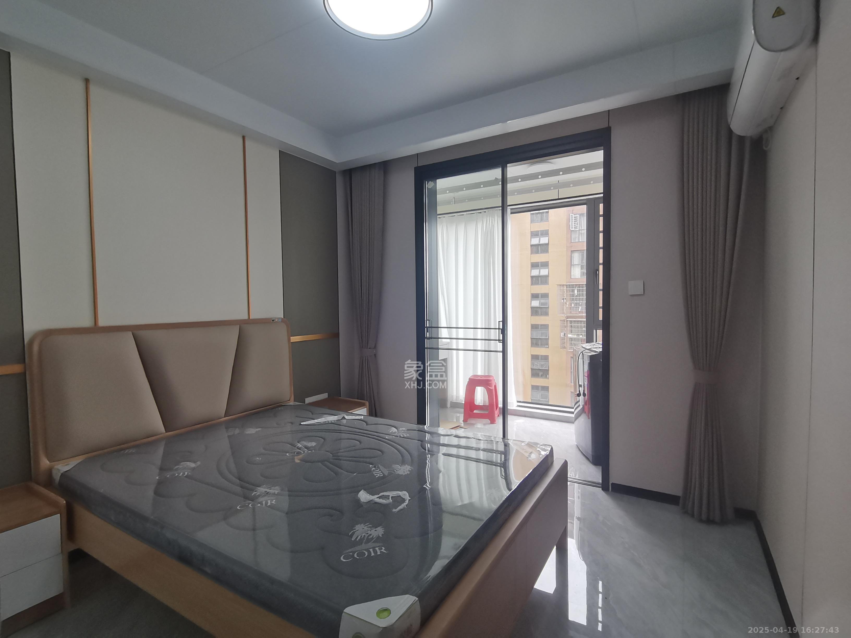 嘉华城(一期) 2室0厅0卫 2400.0元/月 嘉华城(一期) 2室0厅0卫 2400.0元/月室内图