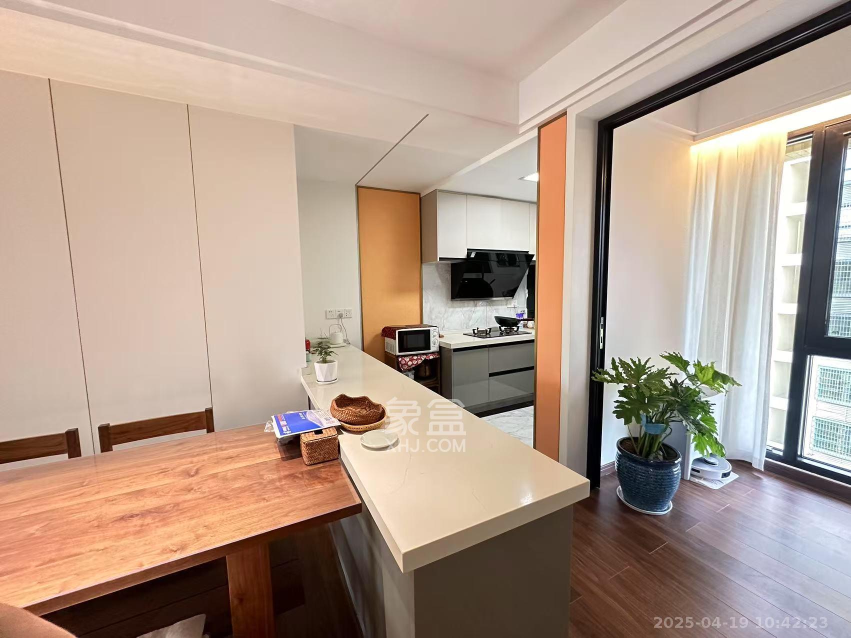 尚御尊城  2室1厅1卫    3000.0元/月 尚御尊城  2室1厅1卫    3000.0元/月室内图