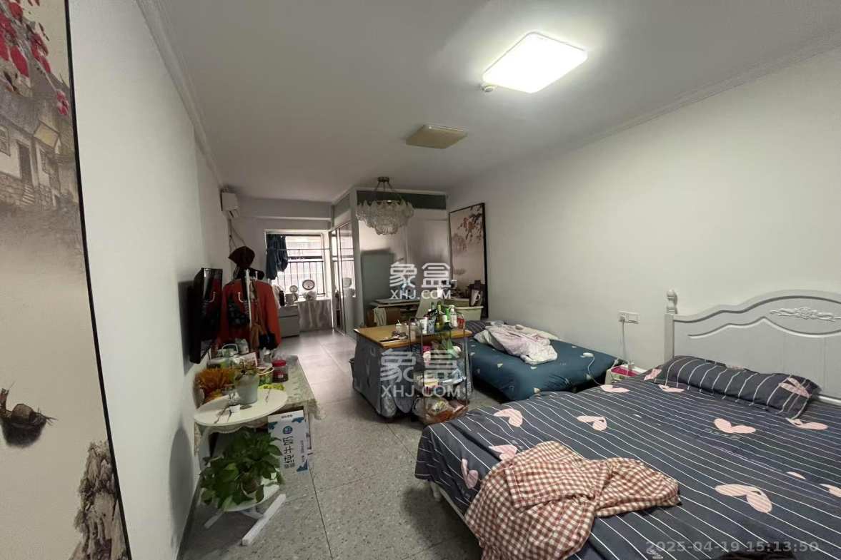 蓝湾国际广场 1室1厅1卫 1700.0元/月 蓝湾国际广场 1室1厅1卫 1700.0元/月室内图