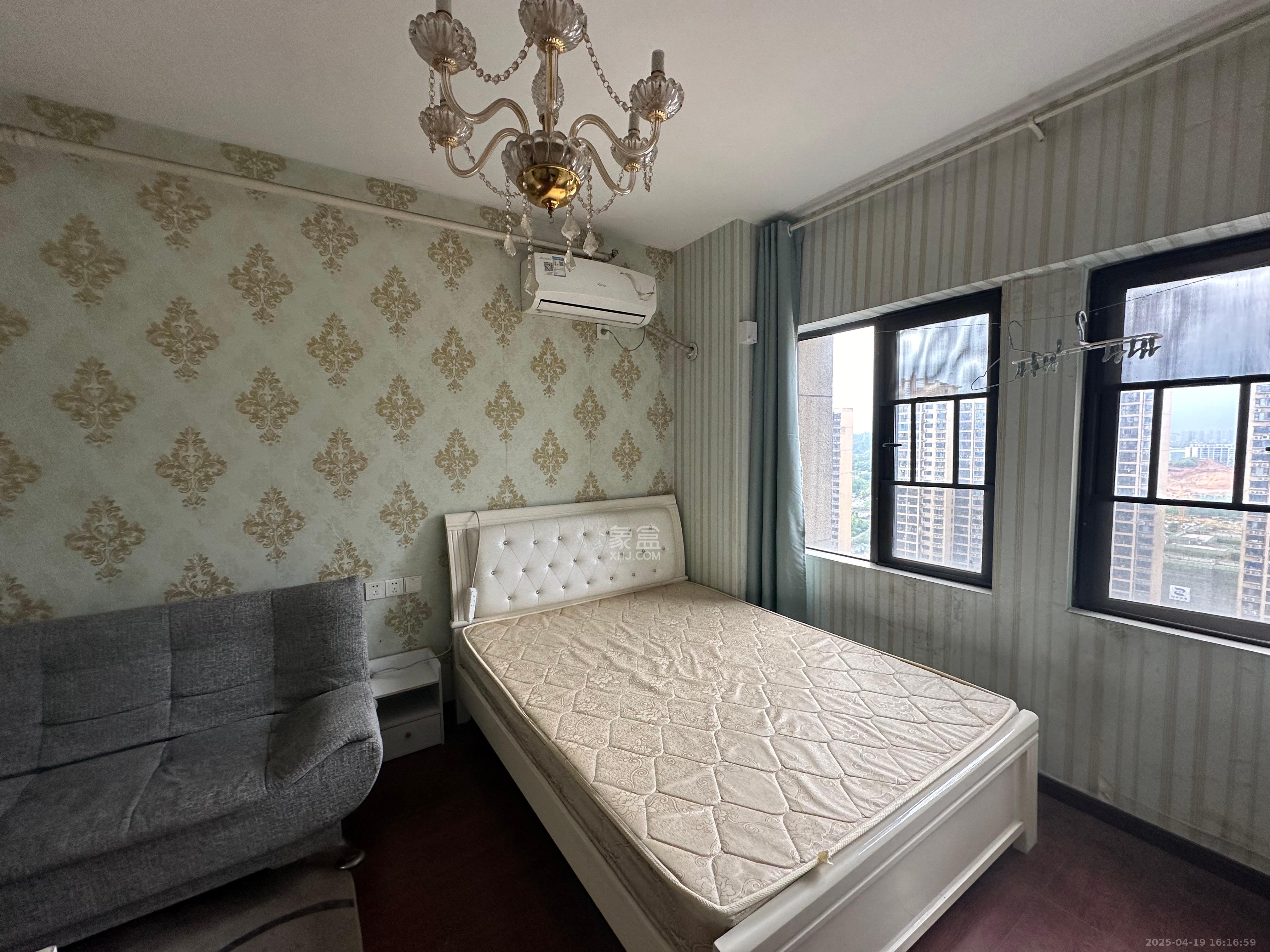 钰龙天下二期(钰龙佳园)  1室1厅1卫    1300.0元/月 钰龙天下二期(钰龙佳园)  1室1厅1卫    1300.0元/月室内图