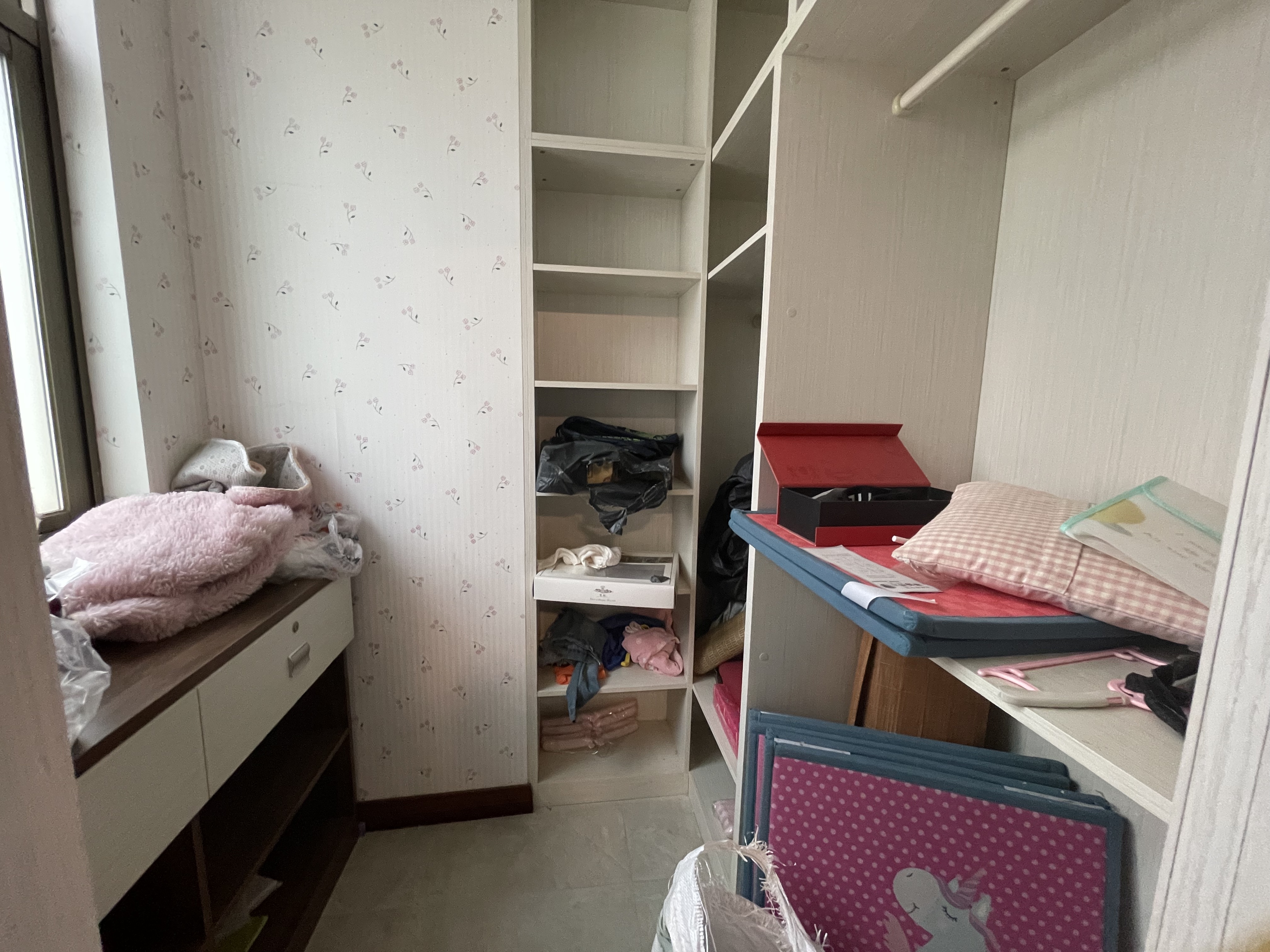 碧桂园 5室2厅3卫 318.0万 碧桂园 5室2厅3卫 318.0万室内图