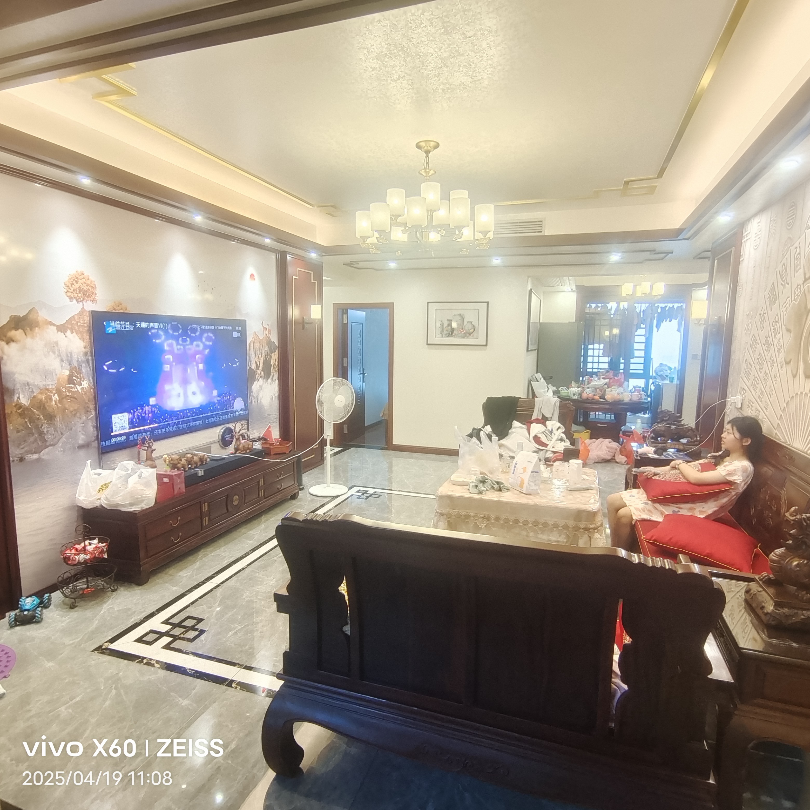 五洲锦城  4室2厅2卫    115.8万 五洲锦城  4室2厅2卫    115.8万室内图1