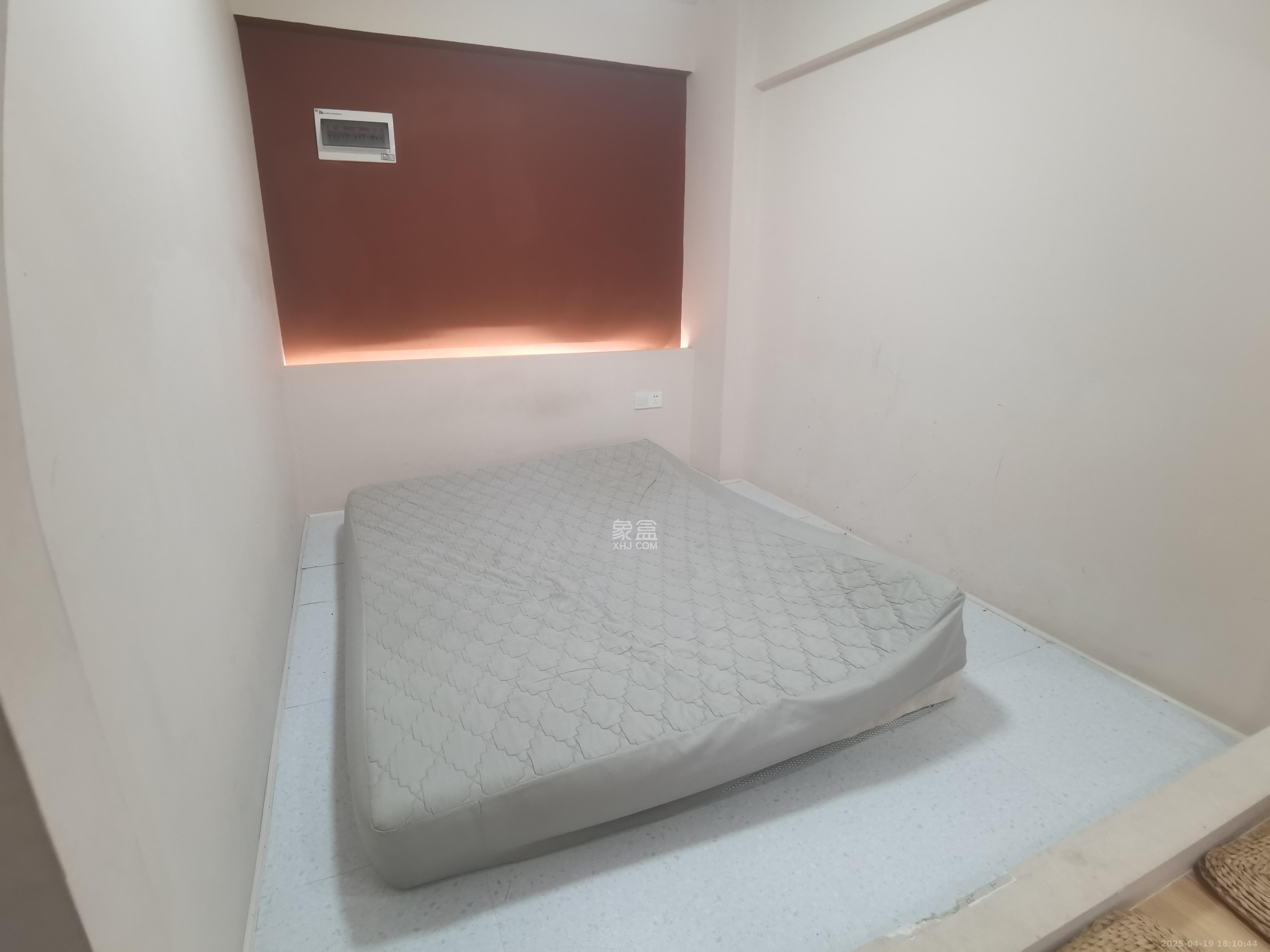 印象天心  1室1厅1卫   2500.00元/月室内图