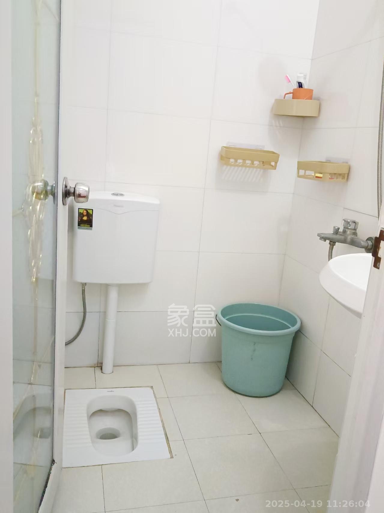 英才园商贸楼 1室1厅1卫 1300.0元/月 英才园商贸楼 1室1厅1卫 1300.0元/月室内图