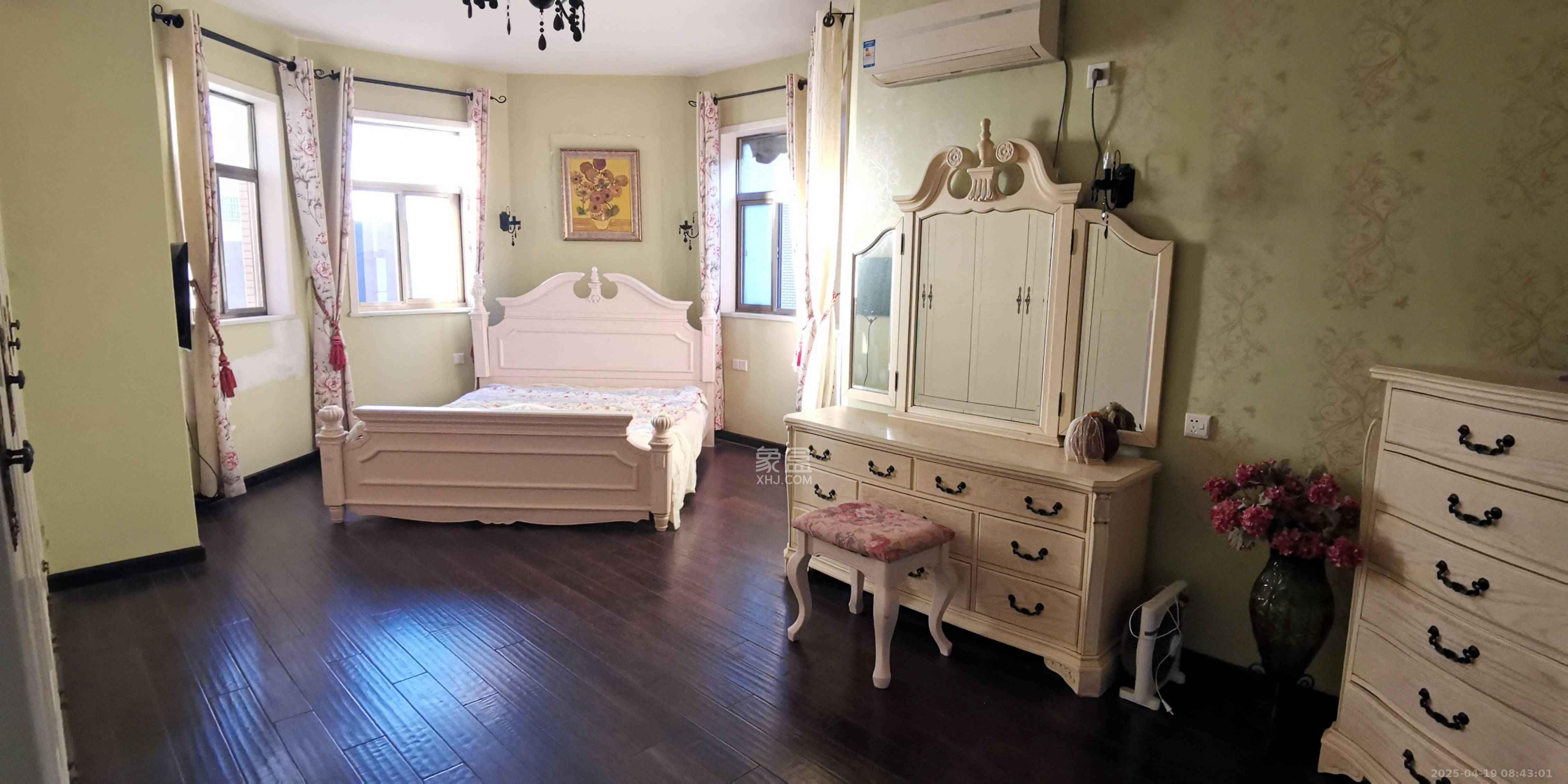 盘龙名府  4室2厅2卫    68.0万 盘龙名府  4室2厅2卫    68.0万室内图