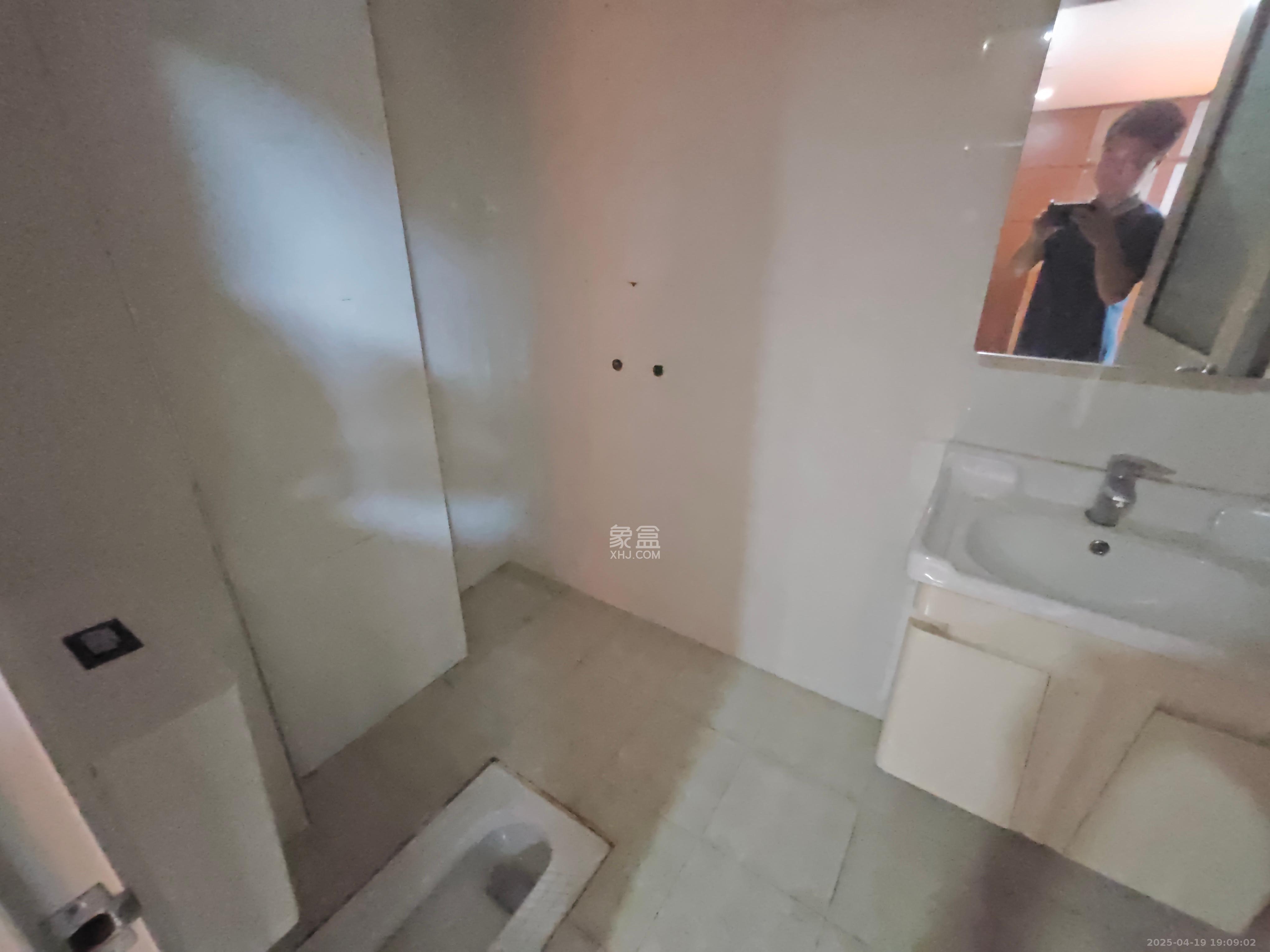 英祥春天 1室1厅1卫 1800.0元/月 英祥春天 1室1厅1卫 1800.0元/月室内图