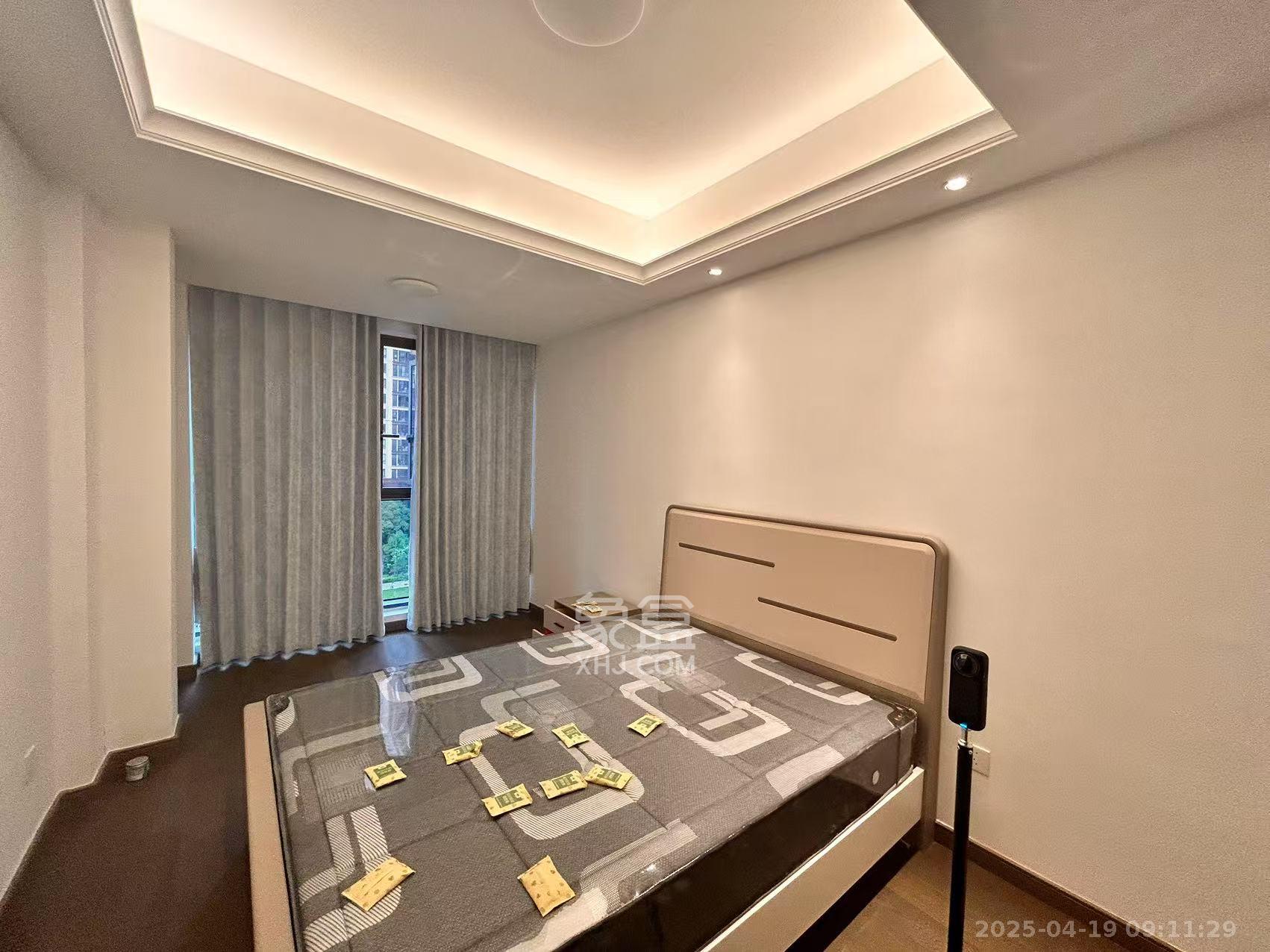 新力铂园(江山云著) 3室1厅2卫 4600.0元/月 新力铂园(江山云著) 3室1厅2卫 4600.0元/月室内图