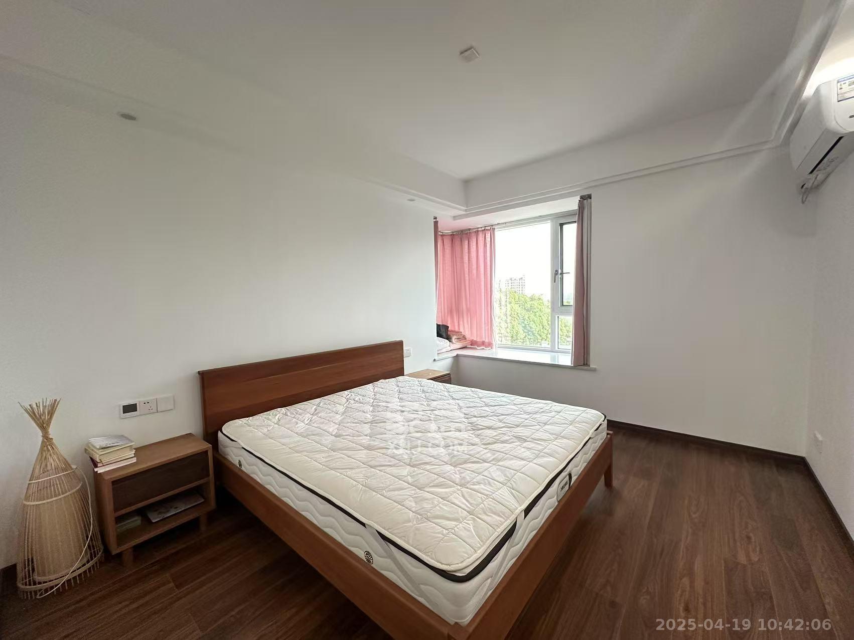 尚御尊城  2室1厅1卫    3000.0元/月 尚御尊城  2室1厅1卫    3000.0元/月室内图