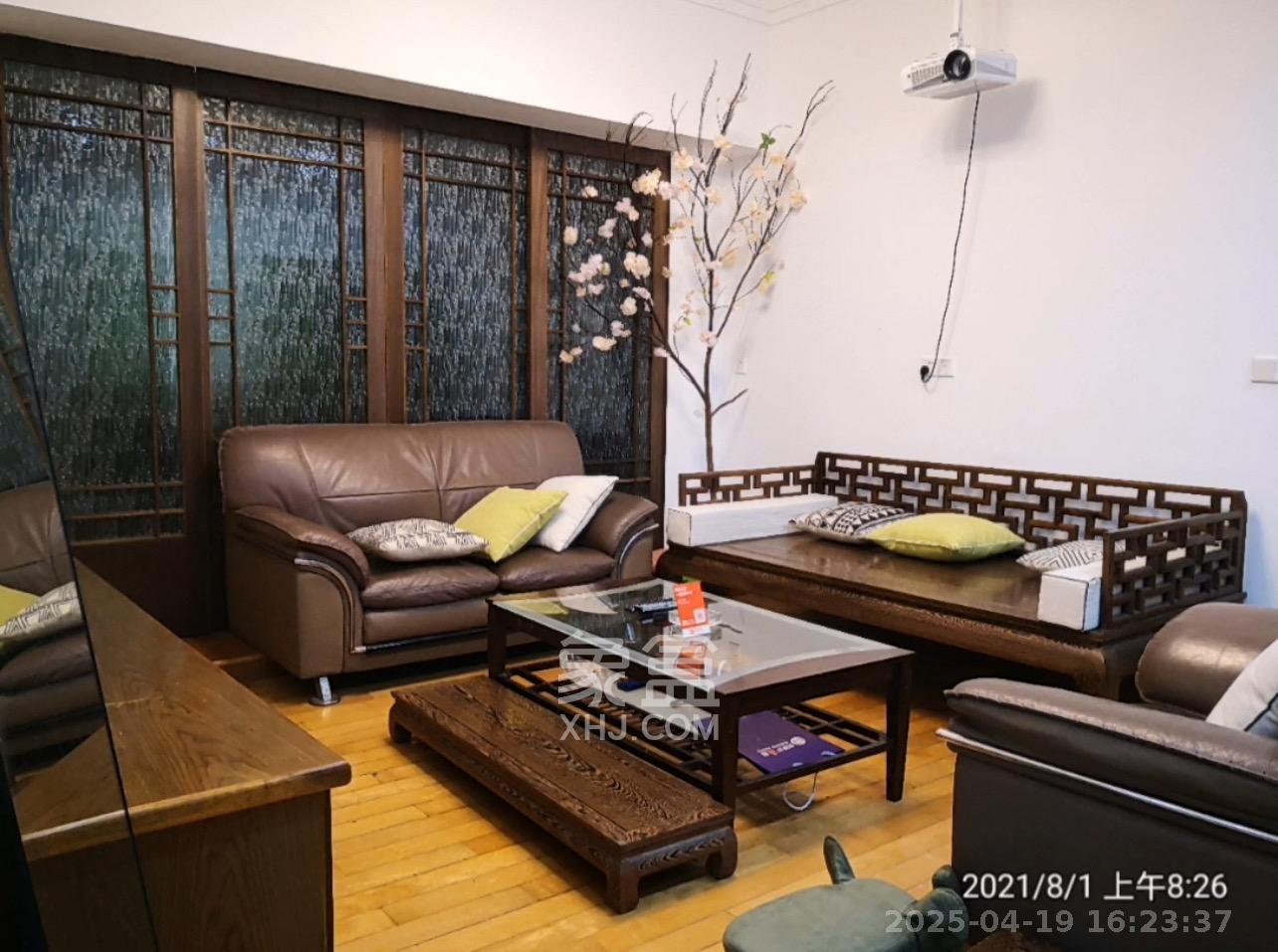 湘仪家园 4室2厅2卫 2600.0元/月 湘仪家园 4室2厅2卫 2600.0元/月室内图