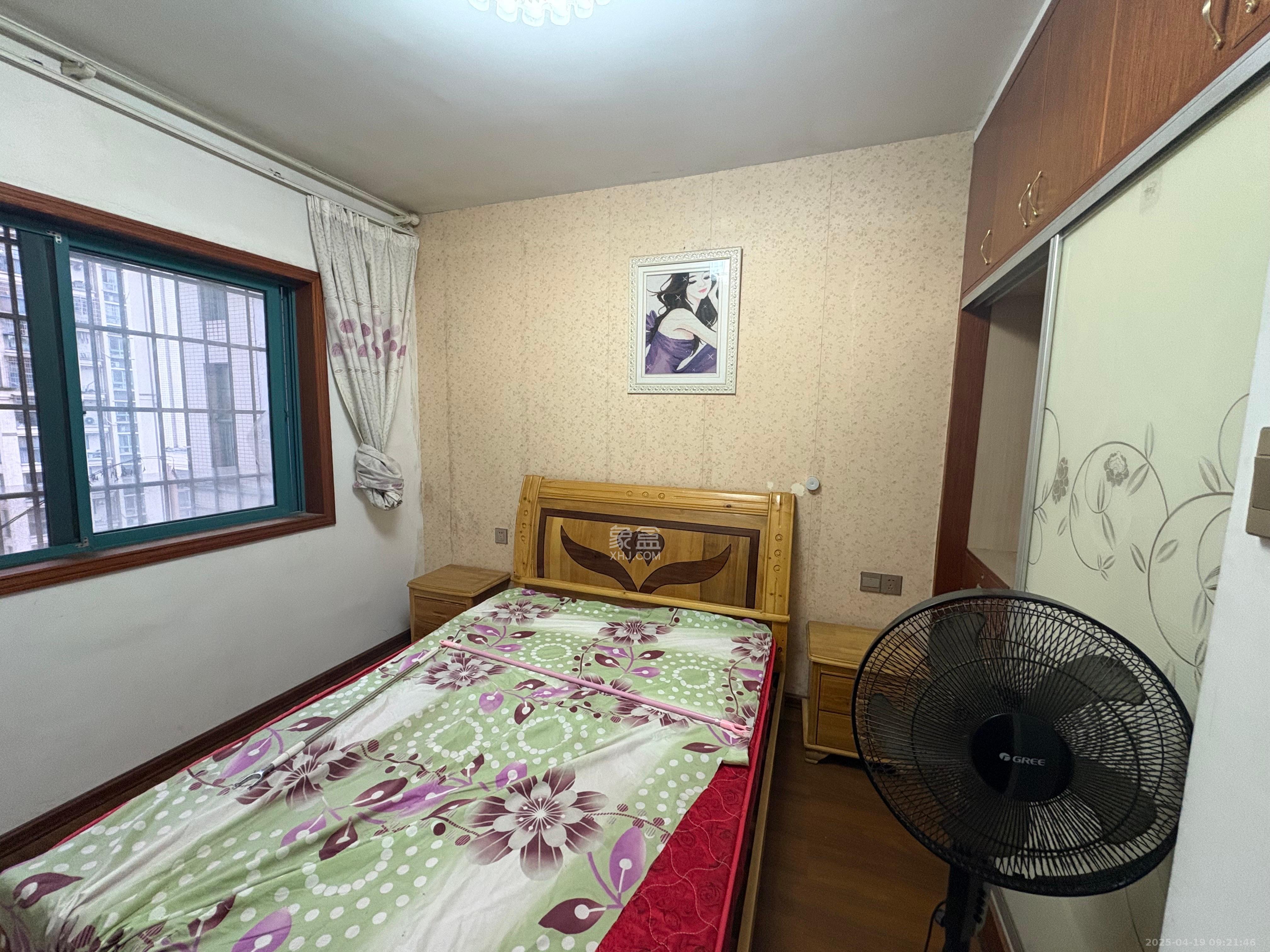 蝴蝶谷  3室2厅1卫   1500.00元/月室内图