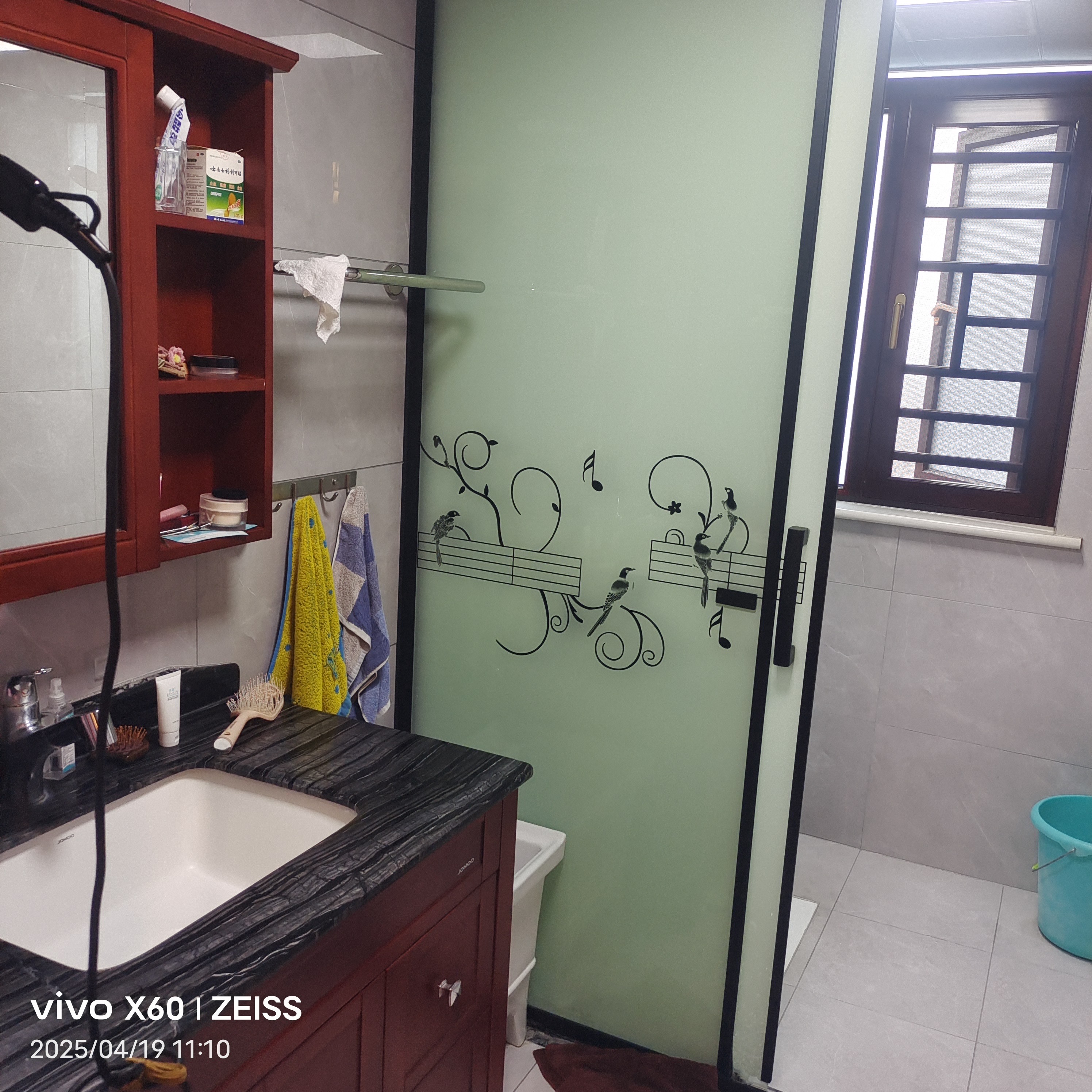 五洲锦城  4室2厅2卫    115.8万 五洲锦城  4室2厅2卫    115.8万客厅