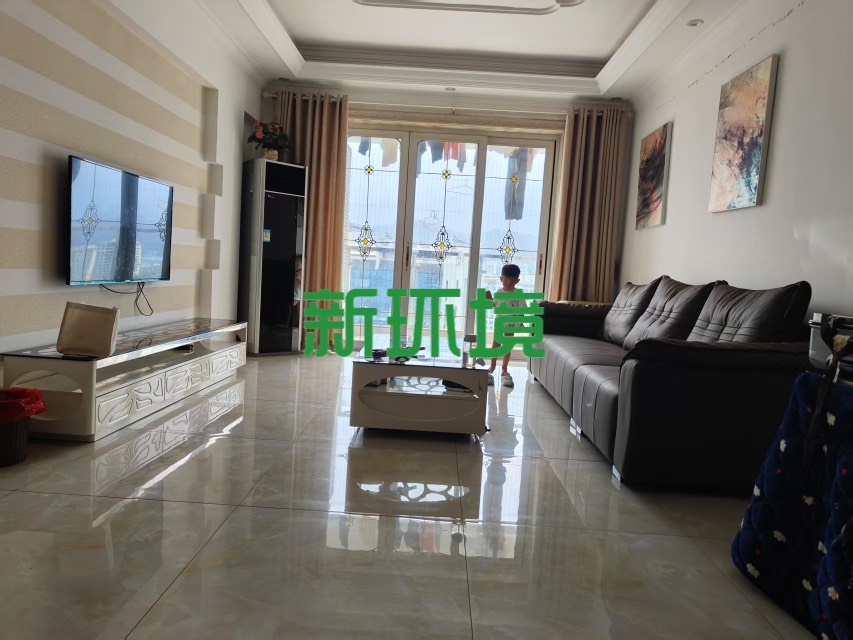 华天城小区 3室2厅1卫 2200.0元/月 华天城小区 3室2厅1卫 2200.0元/月室内图