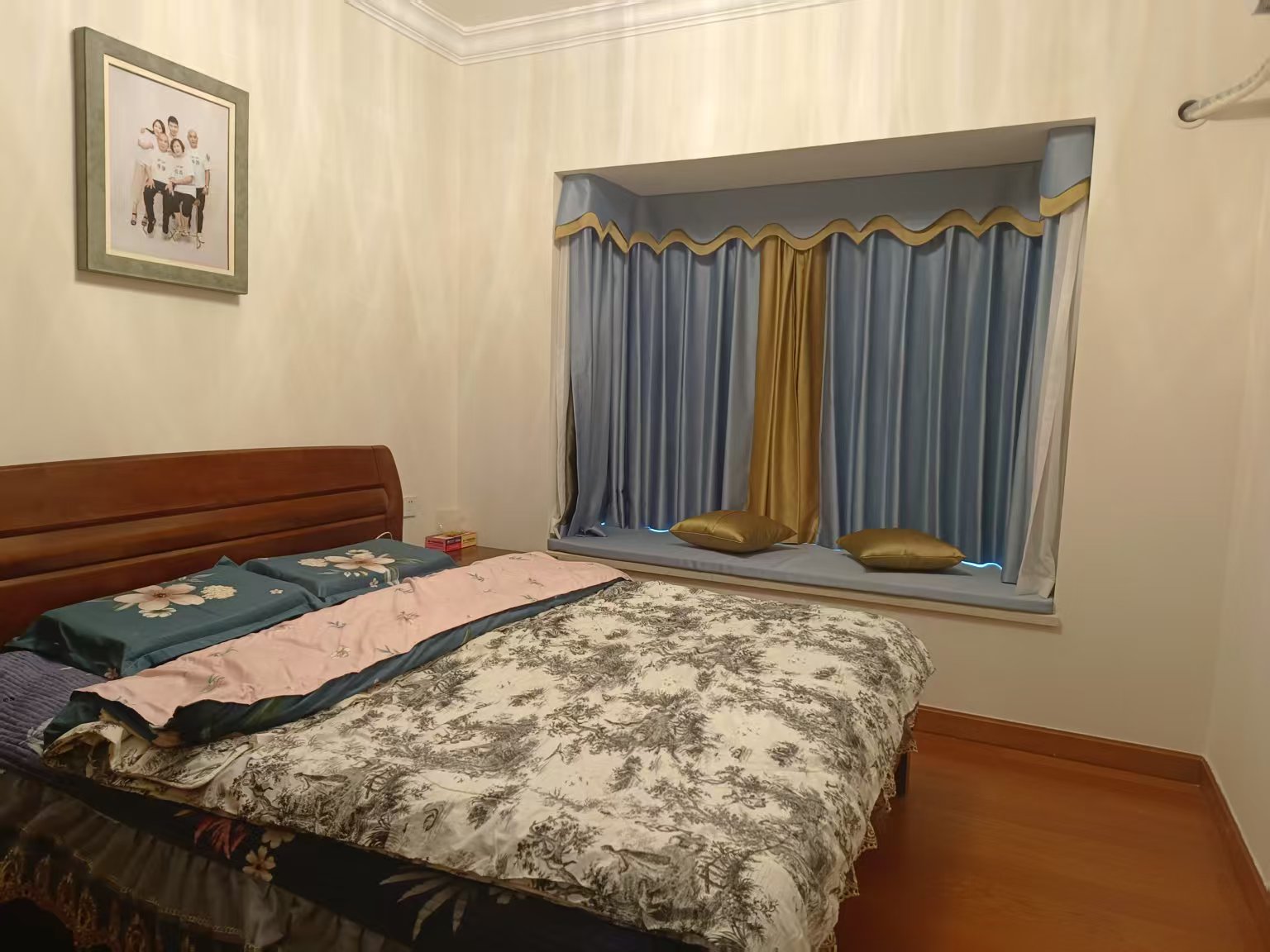 恒大绿洲 3室2厅2卫 2500.0元/月 恒大绿洲 3室2厅2卫 2500.0元/月室内图