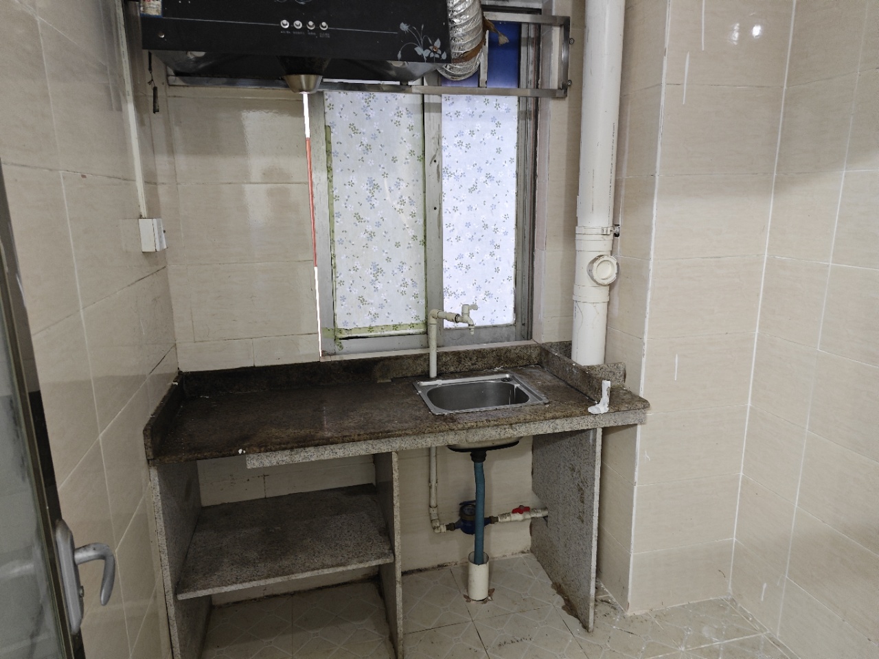 马坡小区  1室1厅1卫   1100.00元/月室内图