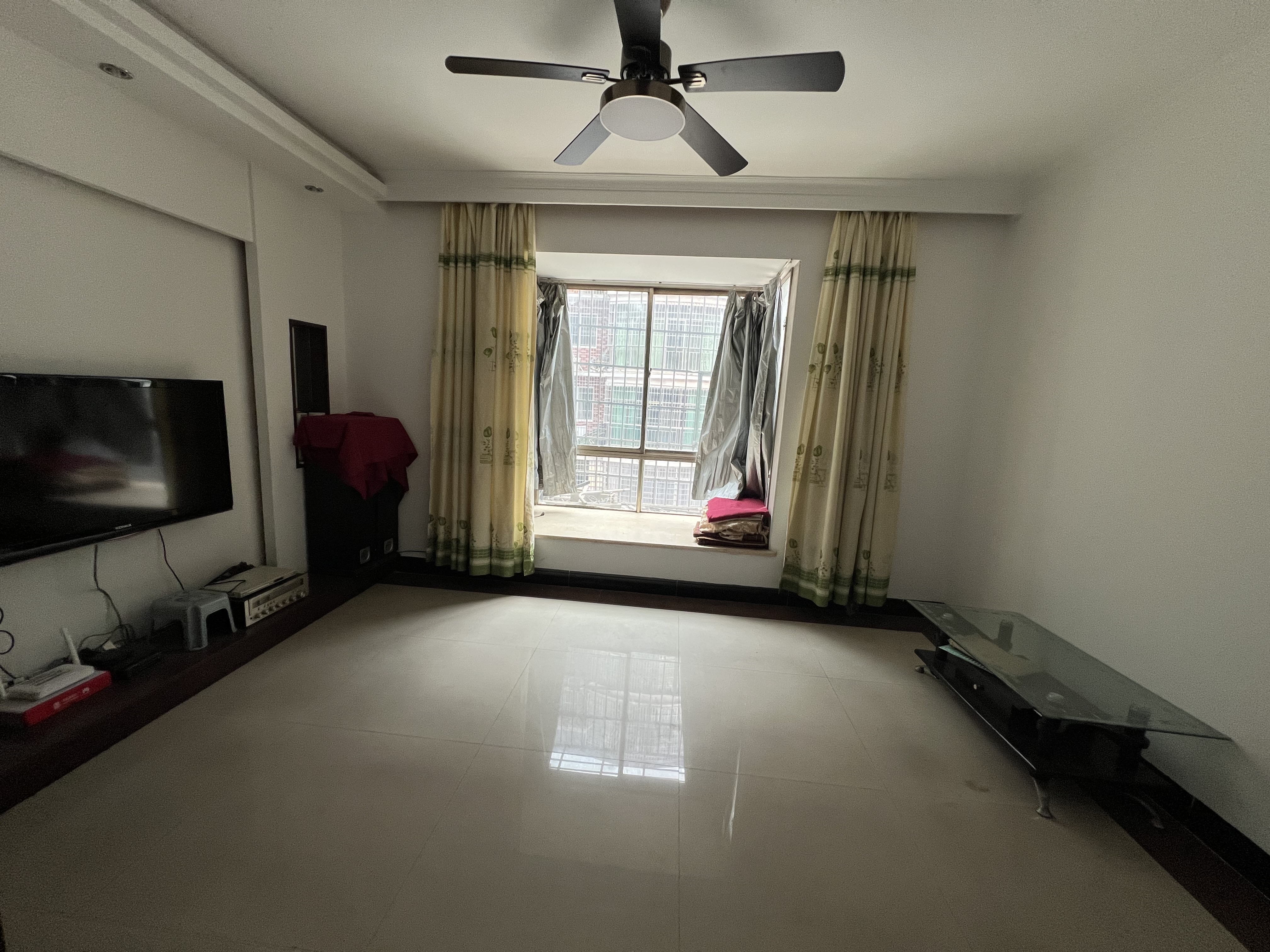 华碧星城 1室0厅0卫 1500.0元/月 华碧星城 1室0厅0卫 1500.0元/月室内图