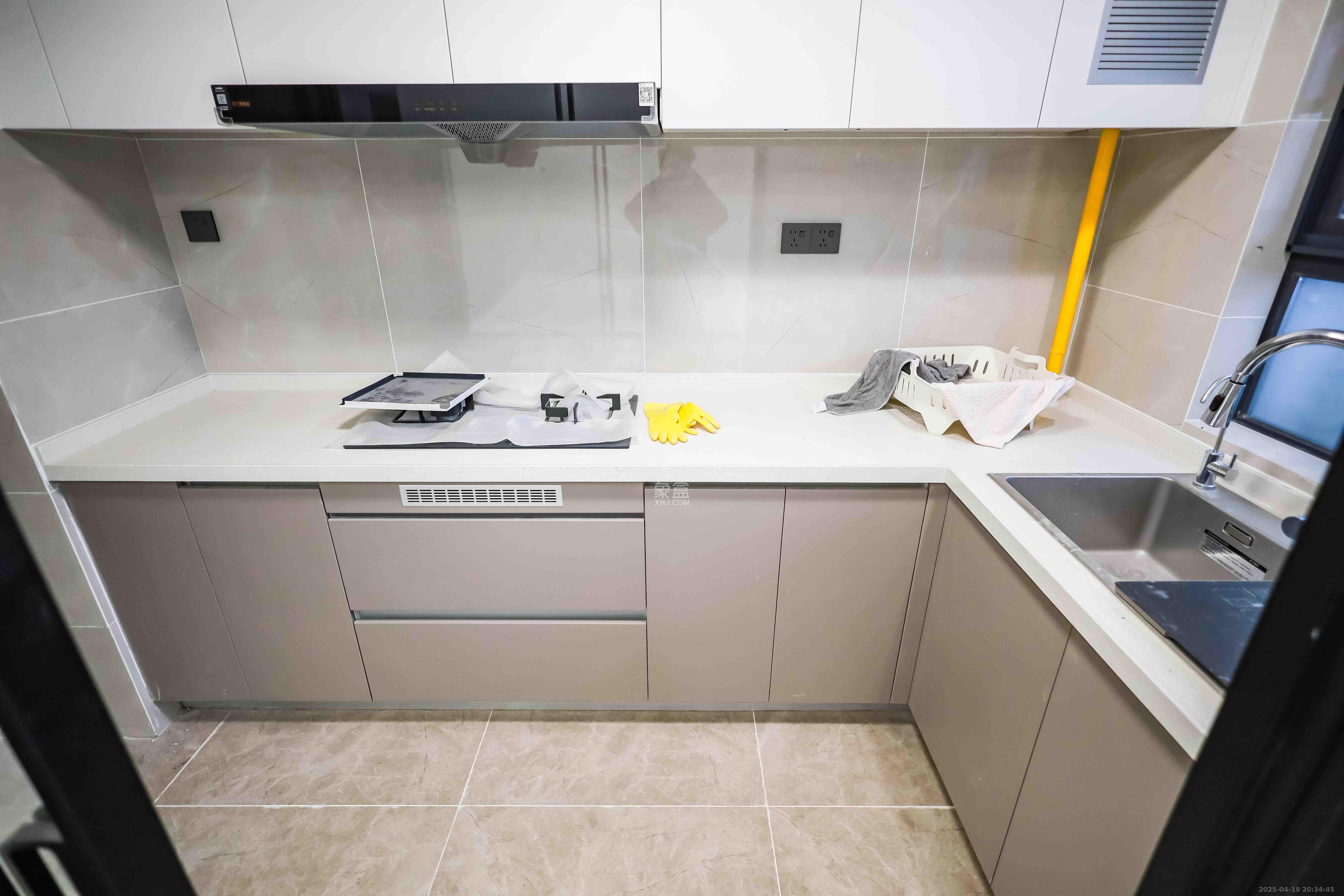 招商麓山府  4室2厅2卫    4500.0元/月 招商麓山府  4室2厅2卫    4500.0元/月室内图