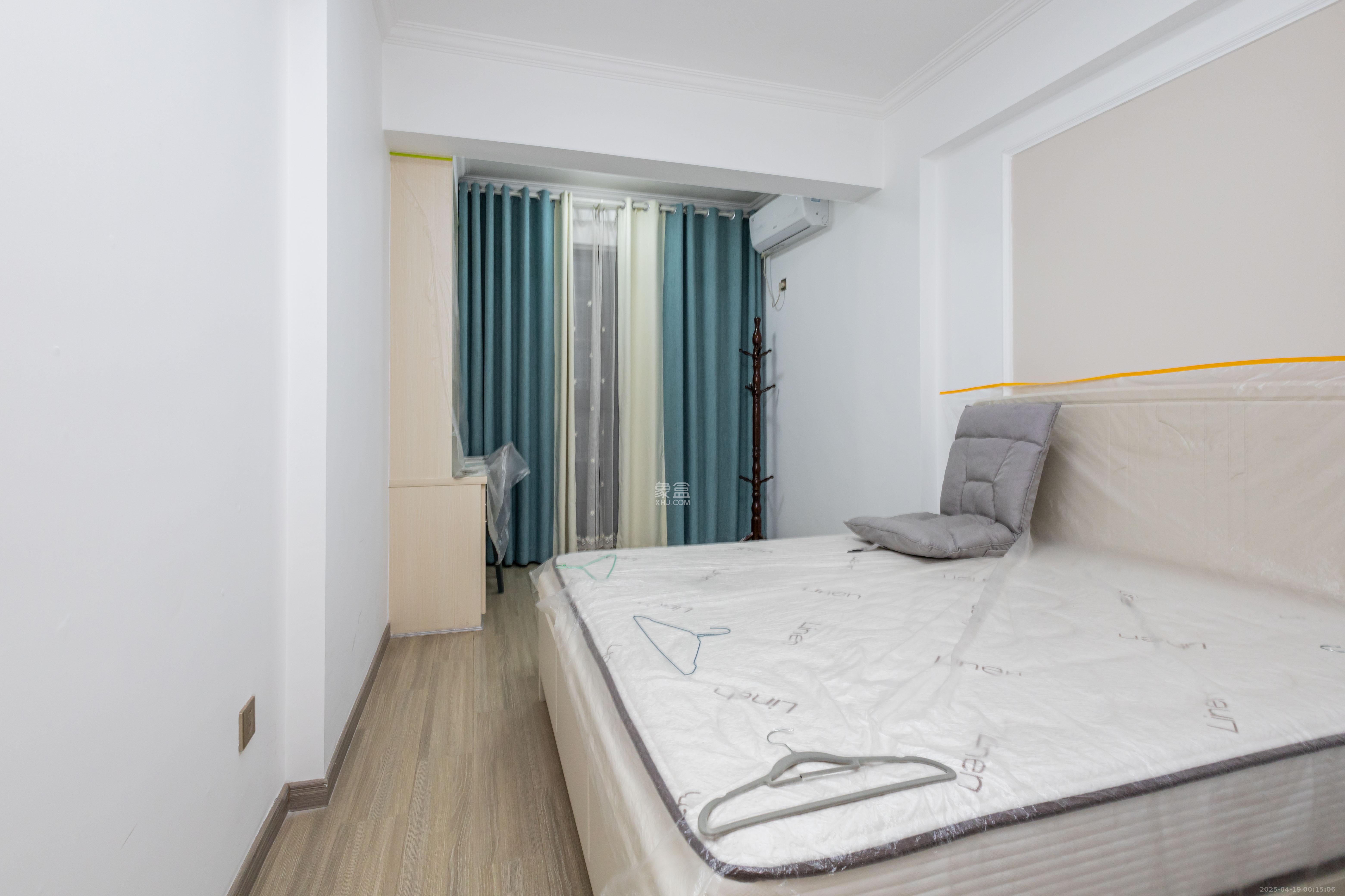 豪庭(江城豪庭) 3室2厅2卫 78.8万 豪庭(江城豪庭) 3室2厅2卫 78.8万卧室