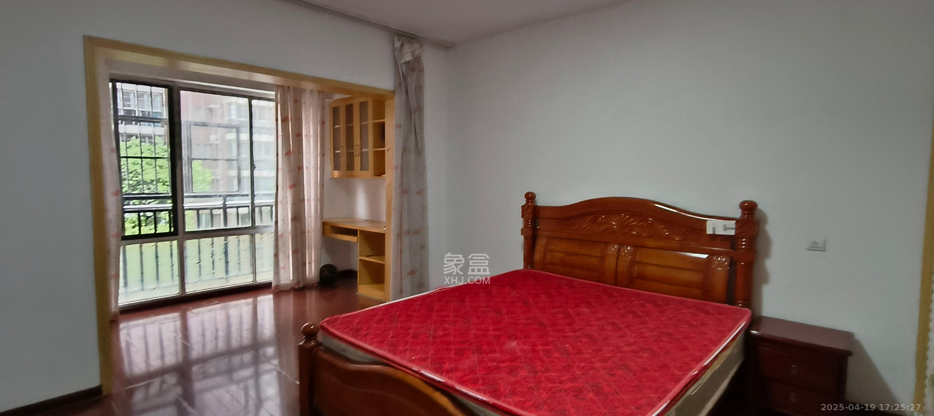 星城雅郡 3室2厅2卫 1800.0元/月 星城雅郡 3室2厅2卫 1800.0元/月室内图