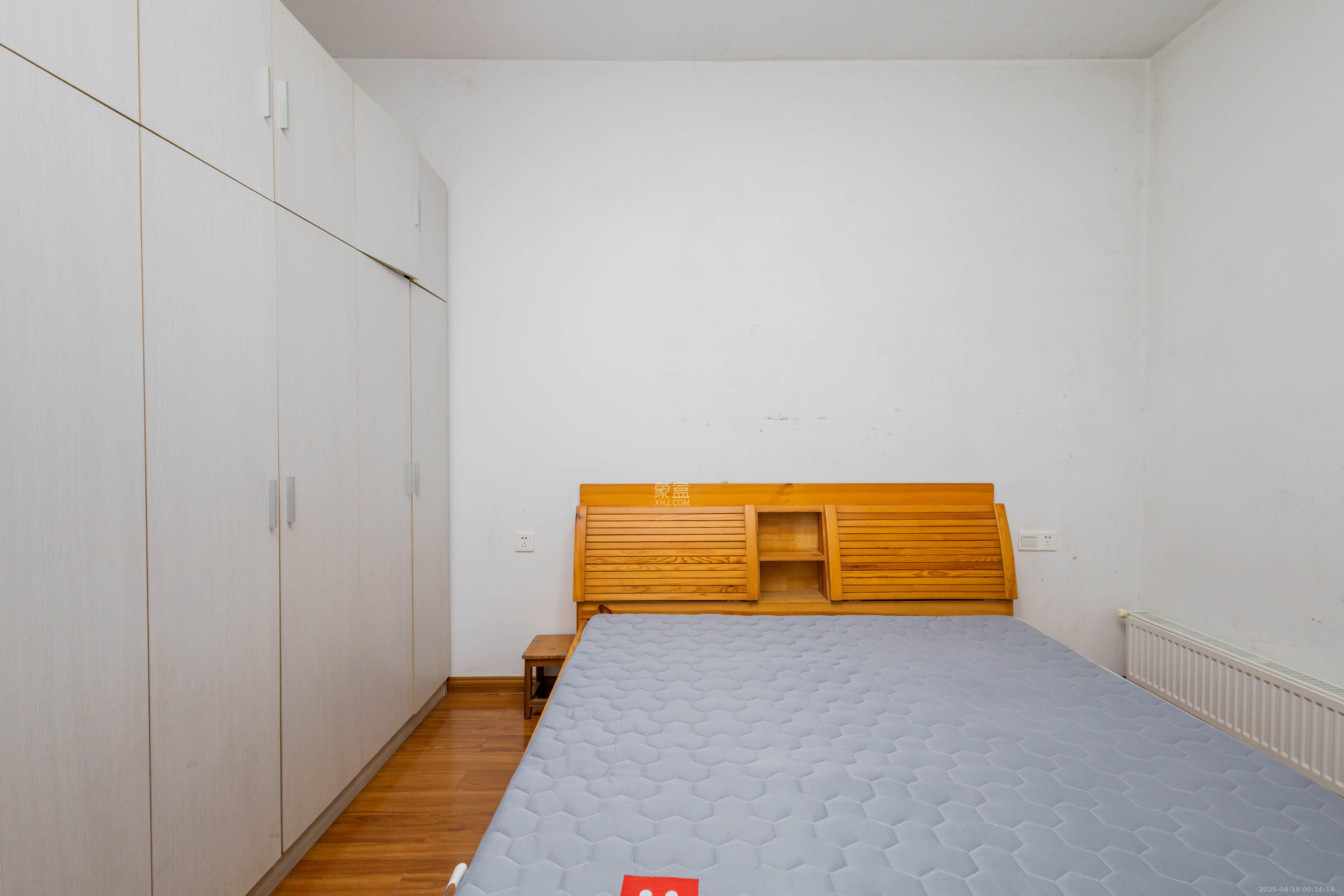 紫东苑(星沙) 2室2厅1卫 55.0万 紫东苑(星沙) 2室2厅1卫 55.0万卧室