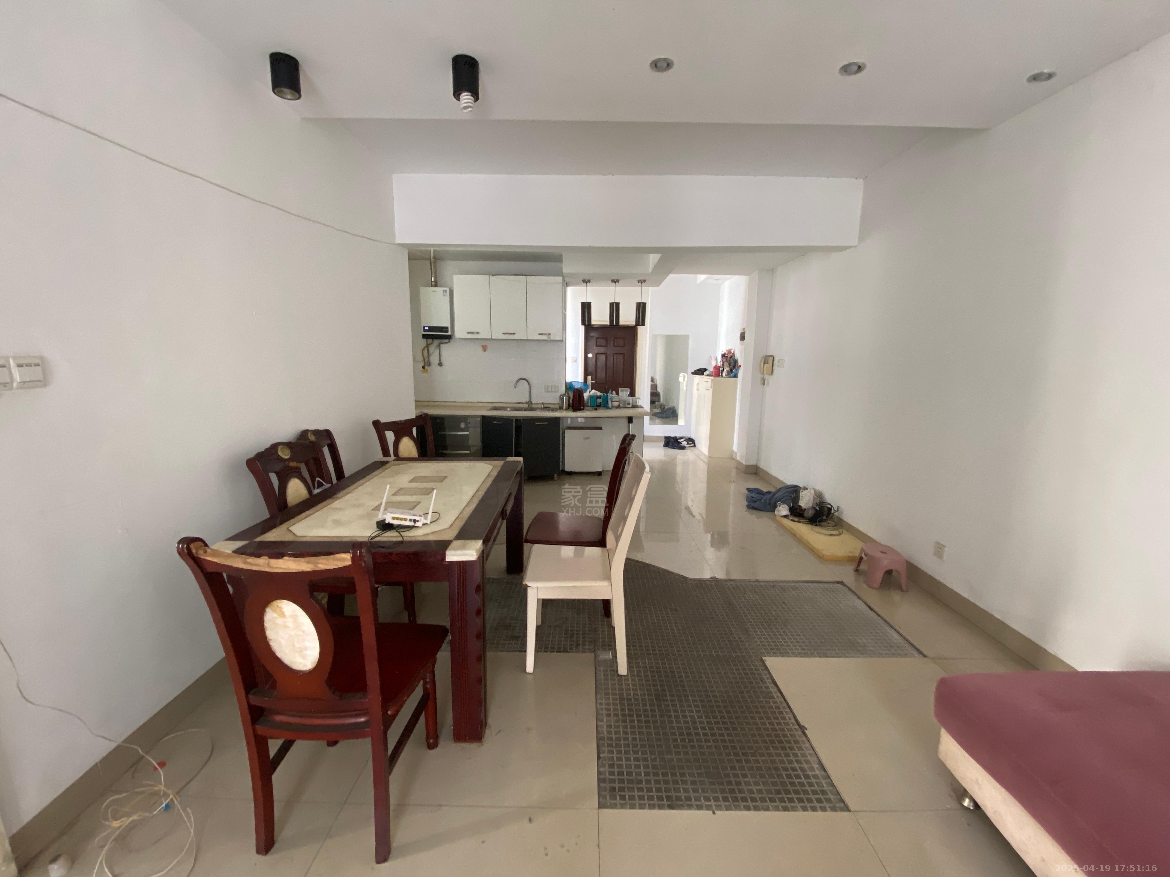 共和城 2室1厅1卫 1500.0元/月 共和城 2室1厅1卫 1500.0元/月室内图