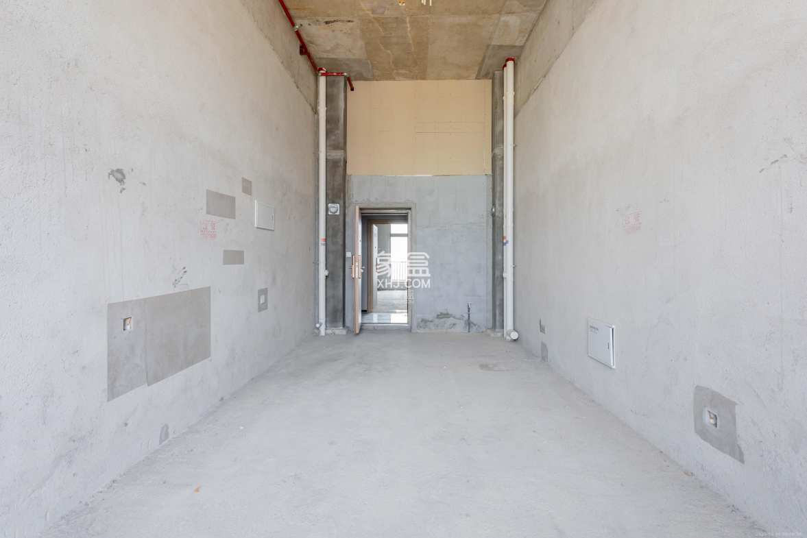 华远碧桂园海蓝城  1室1厅1卫    24.8万 华远碧桂园海蓝城  1室1厅1卫    24.8万客厅