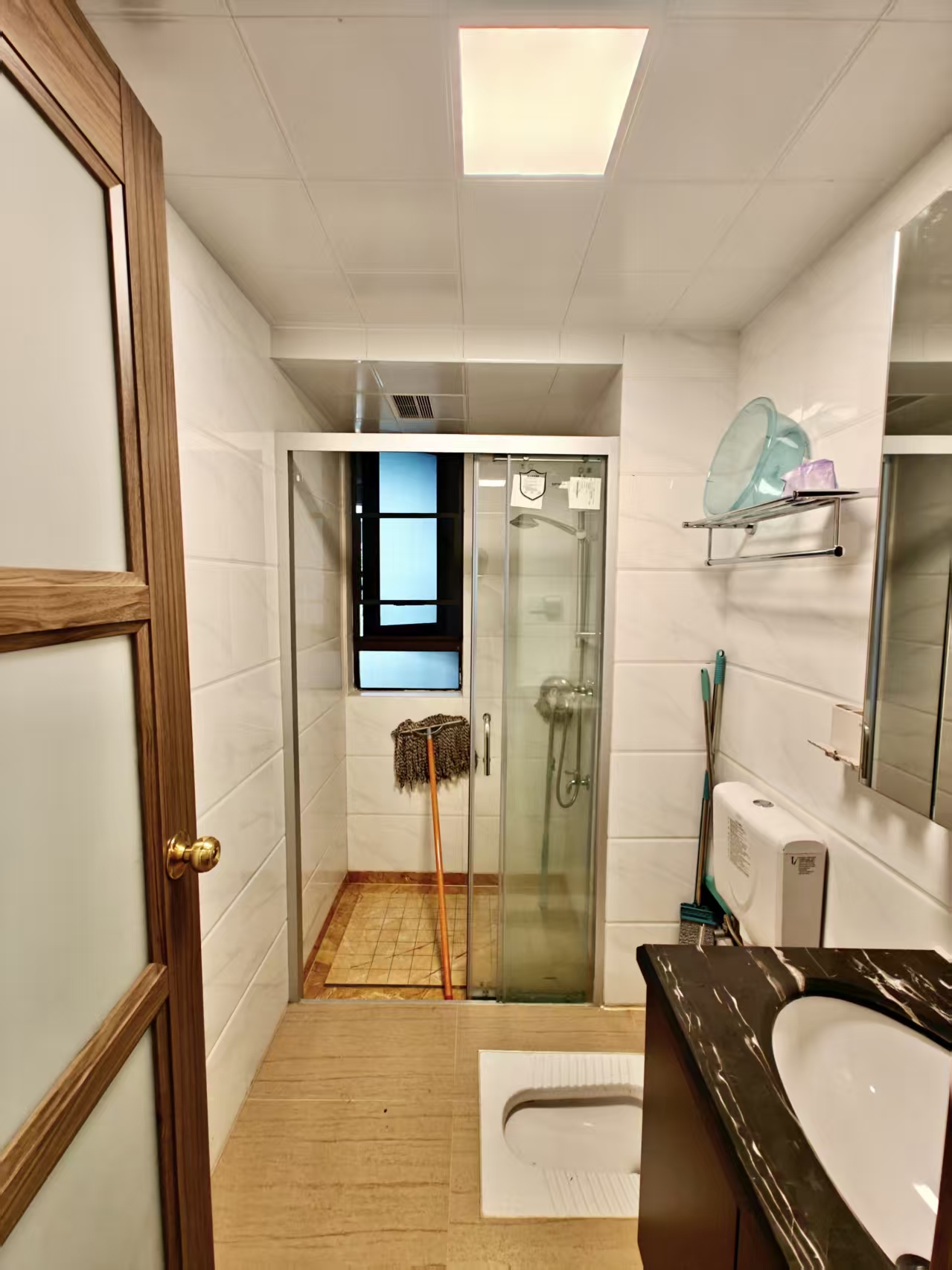 碧桂园酃湖世家 3室2厅2卫 2100.0元/月 碧桂园酃湖世家 3室2厅2卫 2100.0元/月室内图