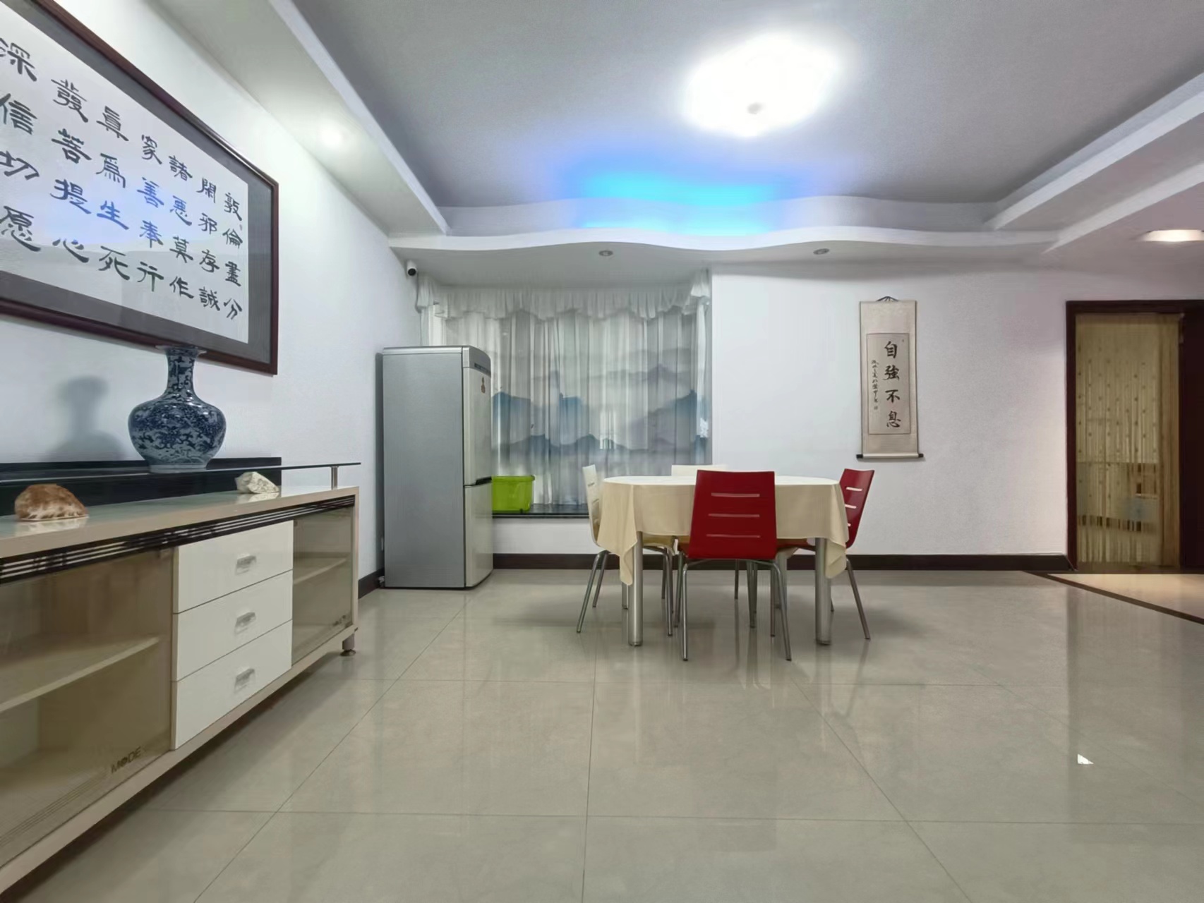 电力村 3室2厅2卫 250.0万 电力村 3室2厅2卫 250.0万室内图