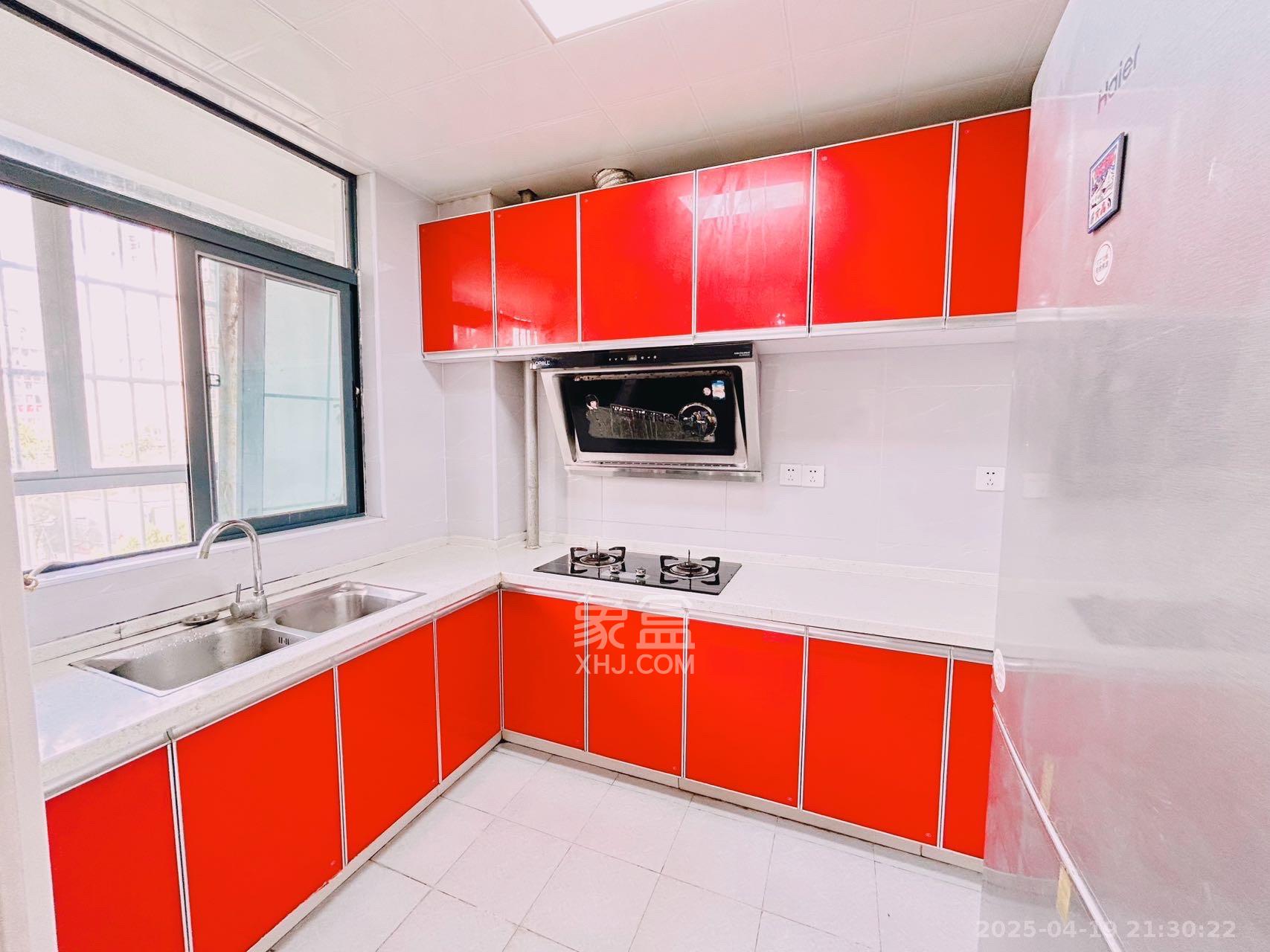 江南华府 4室2厅1卫 2800.0元/月 江南华府 4室2厅1卫 2800.0元/月室内图