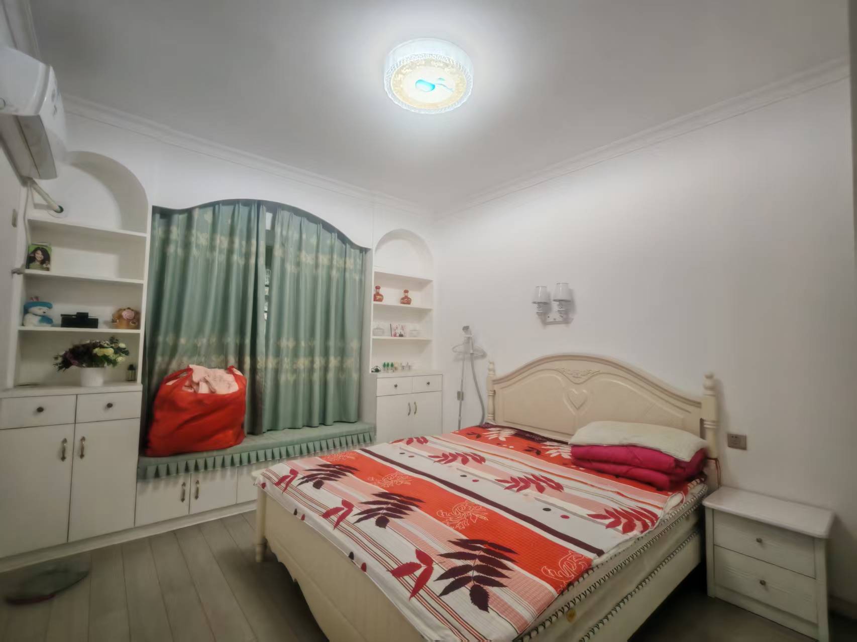 金色桃源 3室2厅1卫 48.0万 金色桃源 3室2厅1卫 48.0万室内图