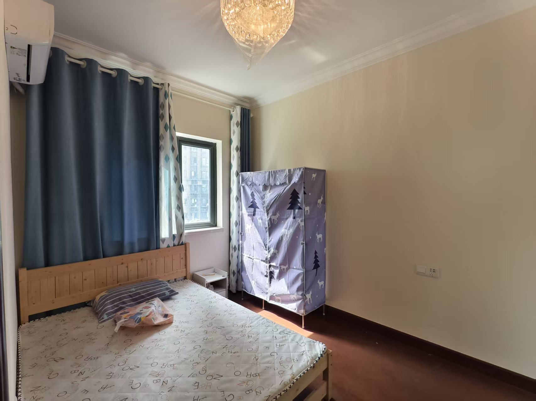 恒大华府 3室2厅2卫 68.8万 恒大华府 3室2厅2卫 68.8万室内图