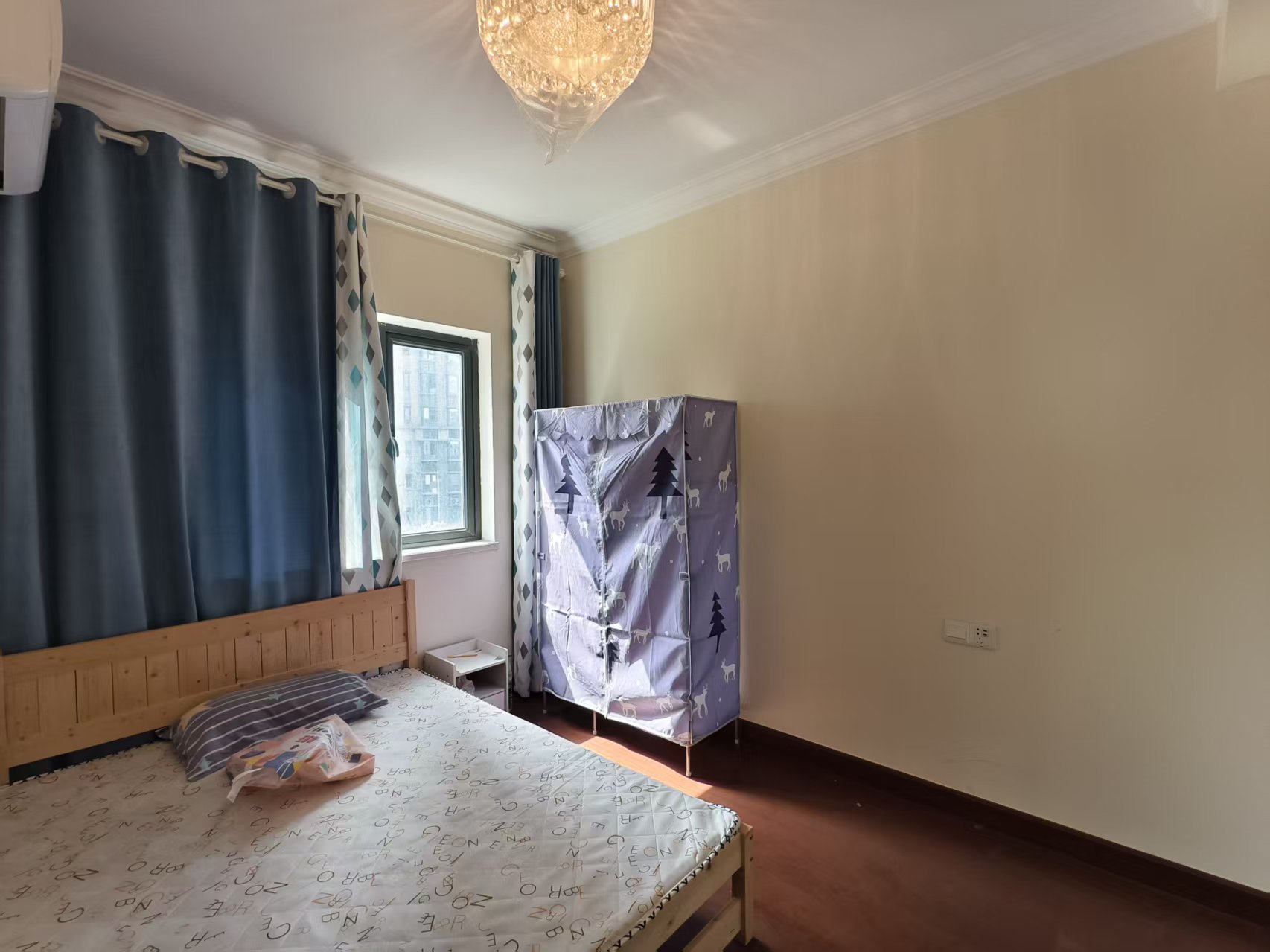 恒大华府 3室2厅2卫 68.8万 恒大华府 3室2厅2卫 68.8万室内图