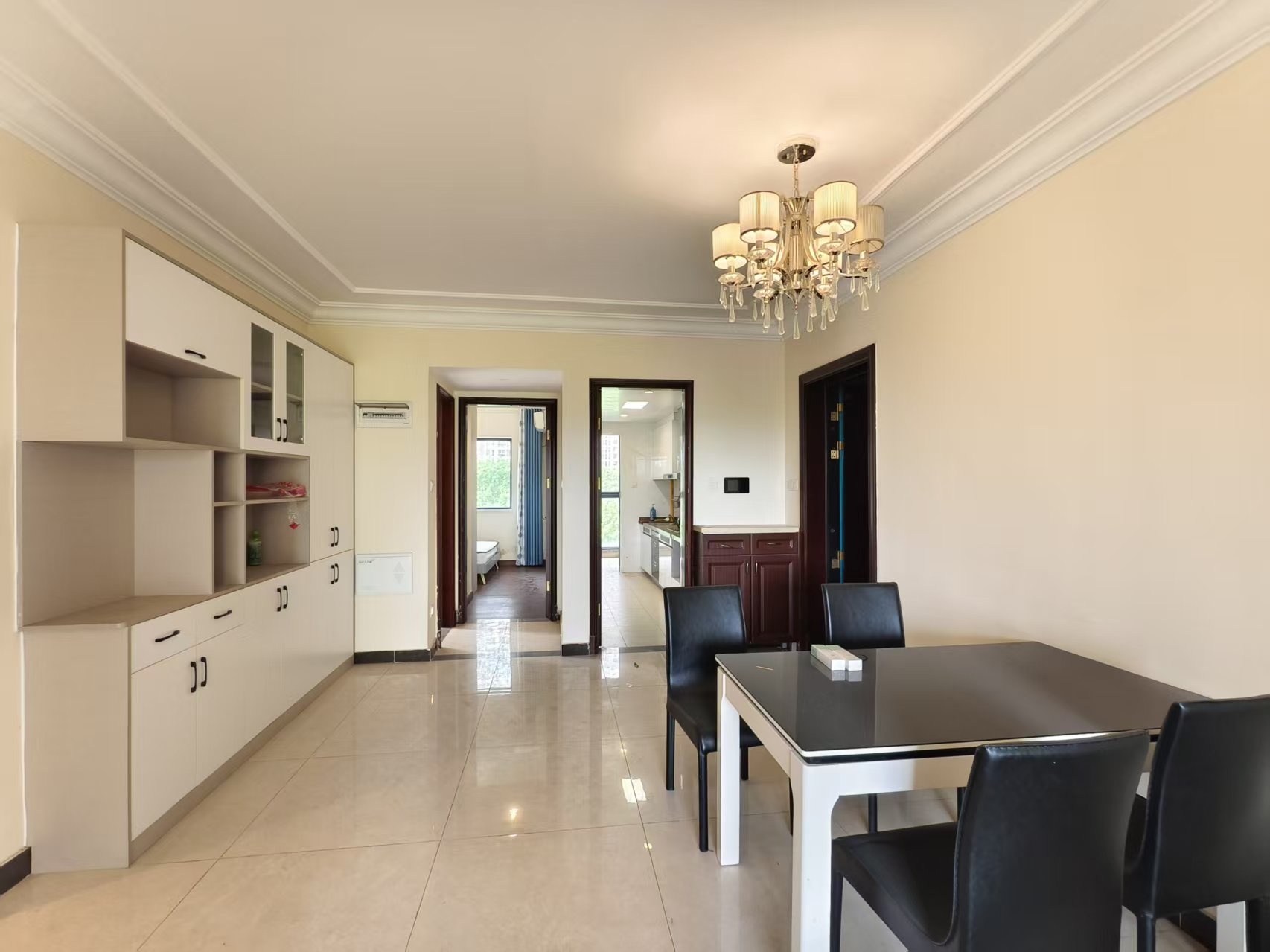 恒大华府 3室2厅2卫 68.8万 恒大华府 3室2厅2卫 68.8万室内图