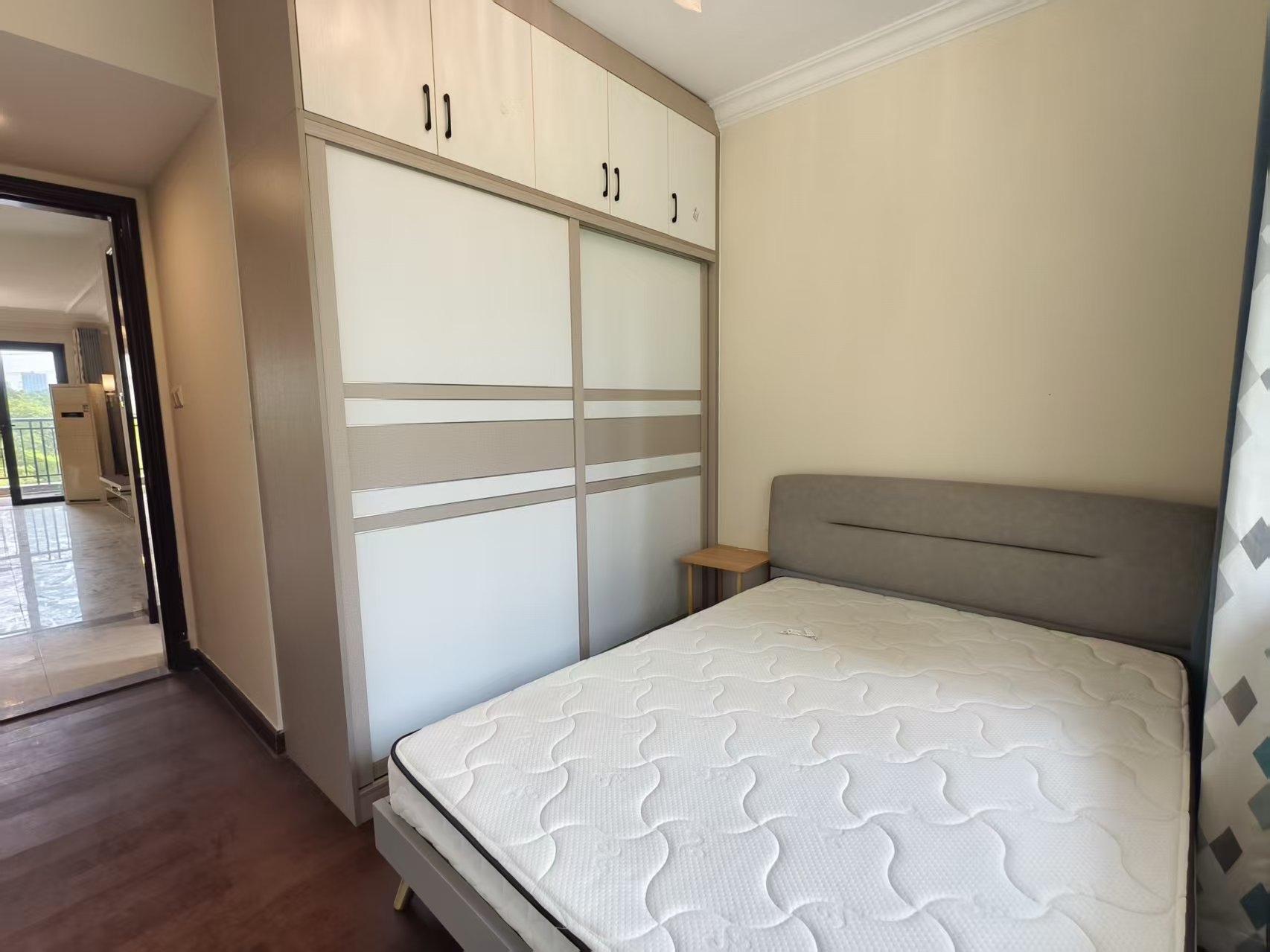 恒大华府 3室2厅2卫 68.8万 恒大华府 3室2厅2卫 68.8万室内图