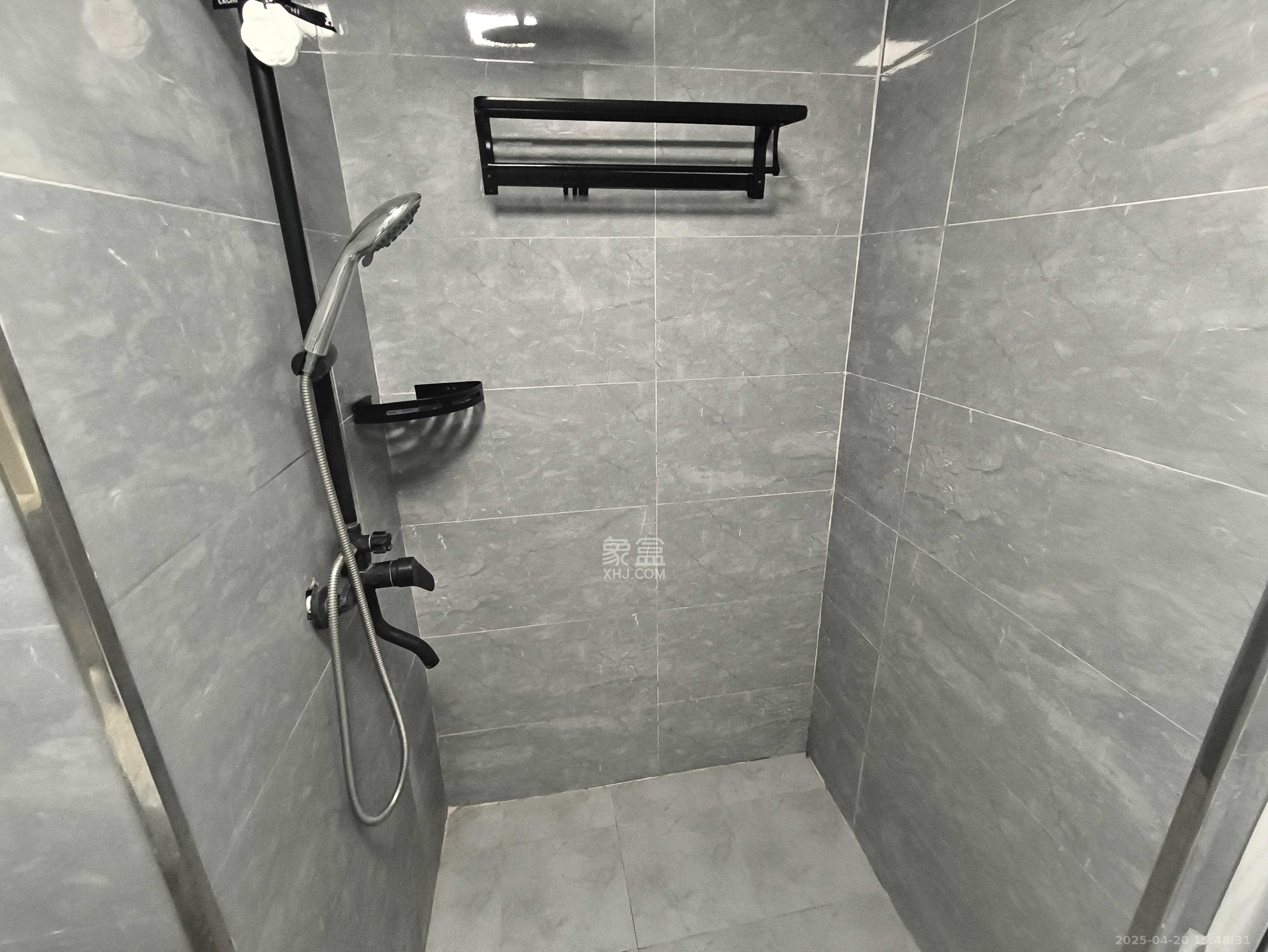 中海新城熙岸(中信新城五期) 1室0厅1卫 1100.0元/月 中海新城熙岸(中信新城五期) 1室0厅1卫 1100.0元/月室内图