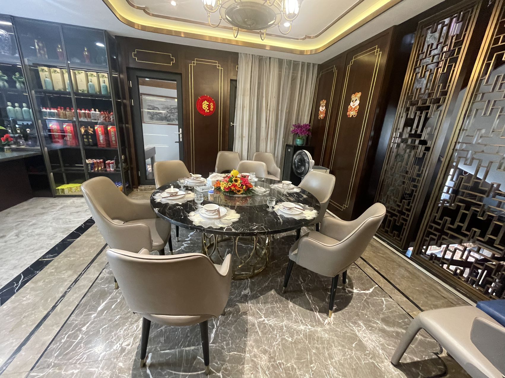 鸿洲江山 10室3厅5卫 40000.0元/月 鸿洲江山 10室3厅5卫 40000.0元/月室内图